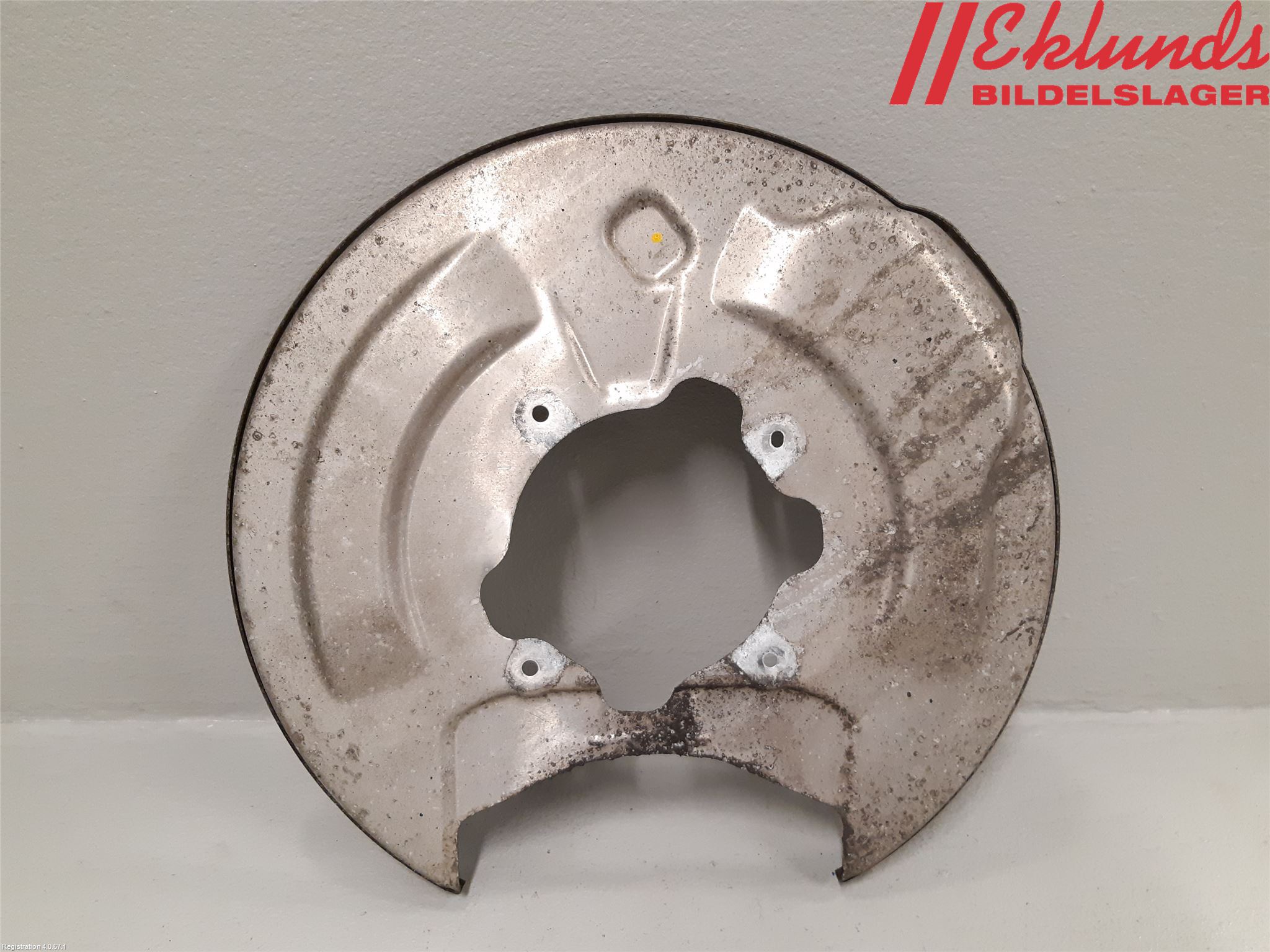 Volvo XC90/RECHARGE 16- Bromssköld Bak