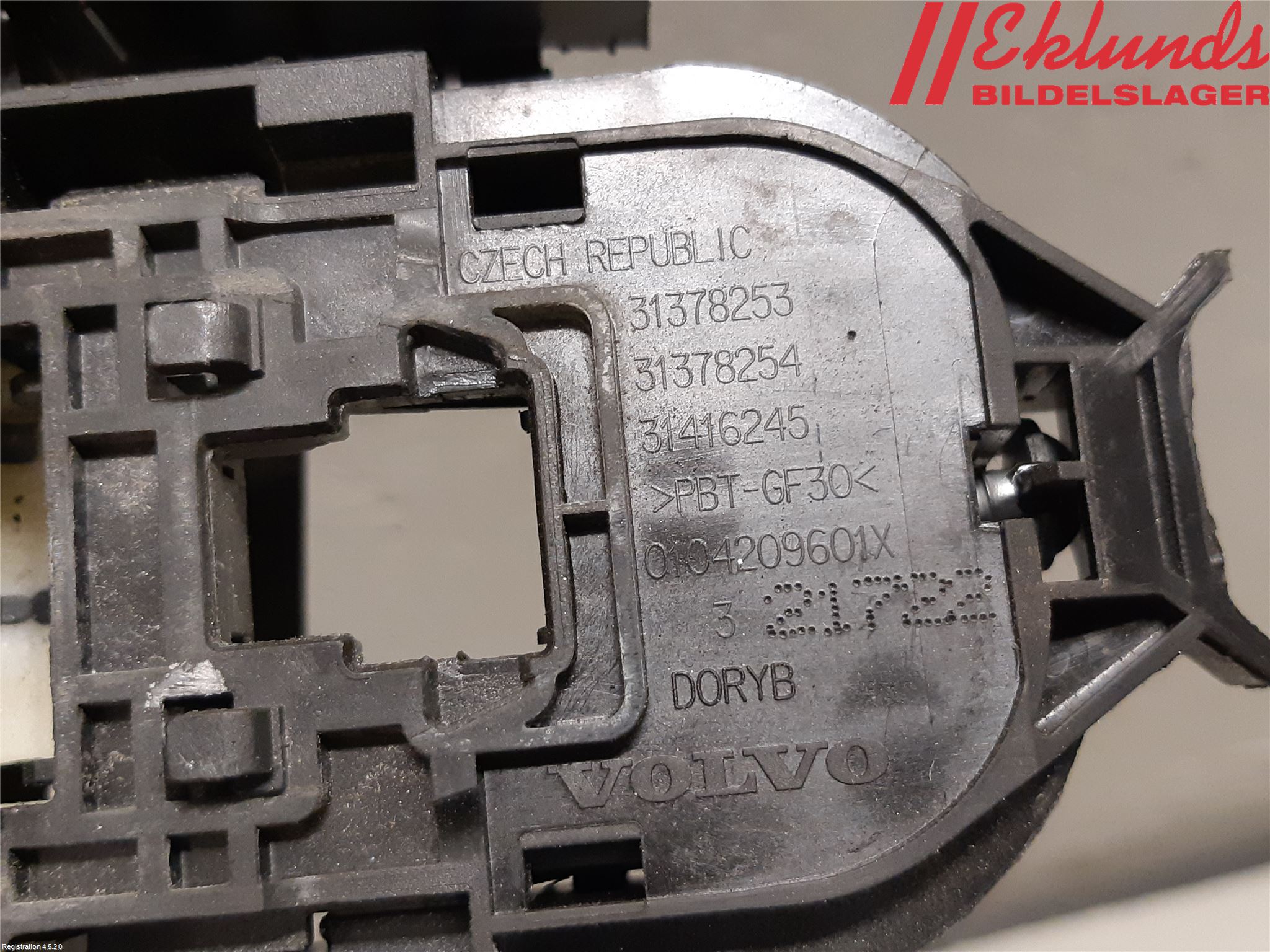 Volvo V90 17->> Dörrhandtag Yttre Hö