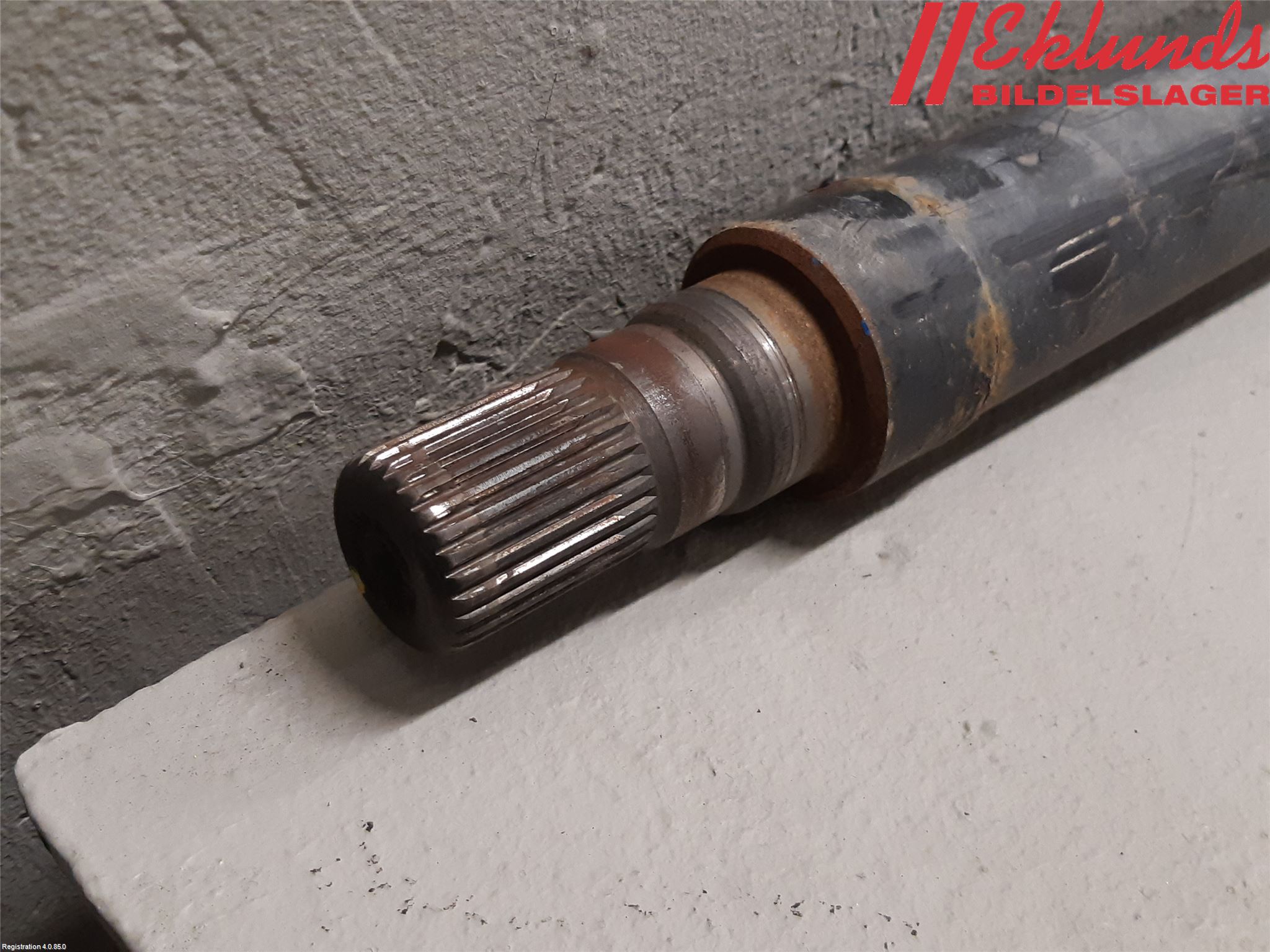 Volvo V70 08-13 Drivaxel Fram Höger