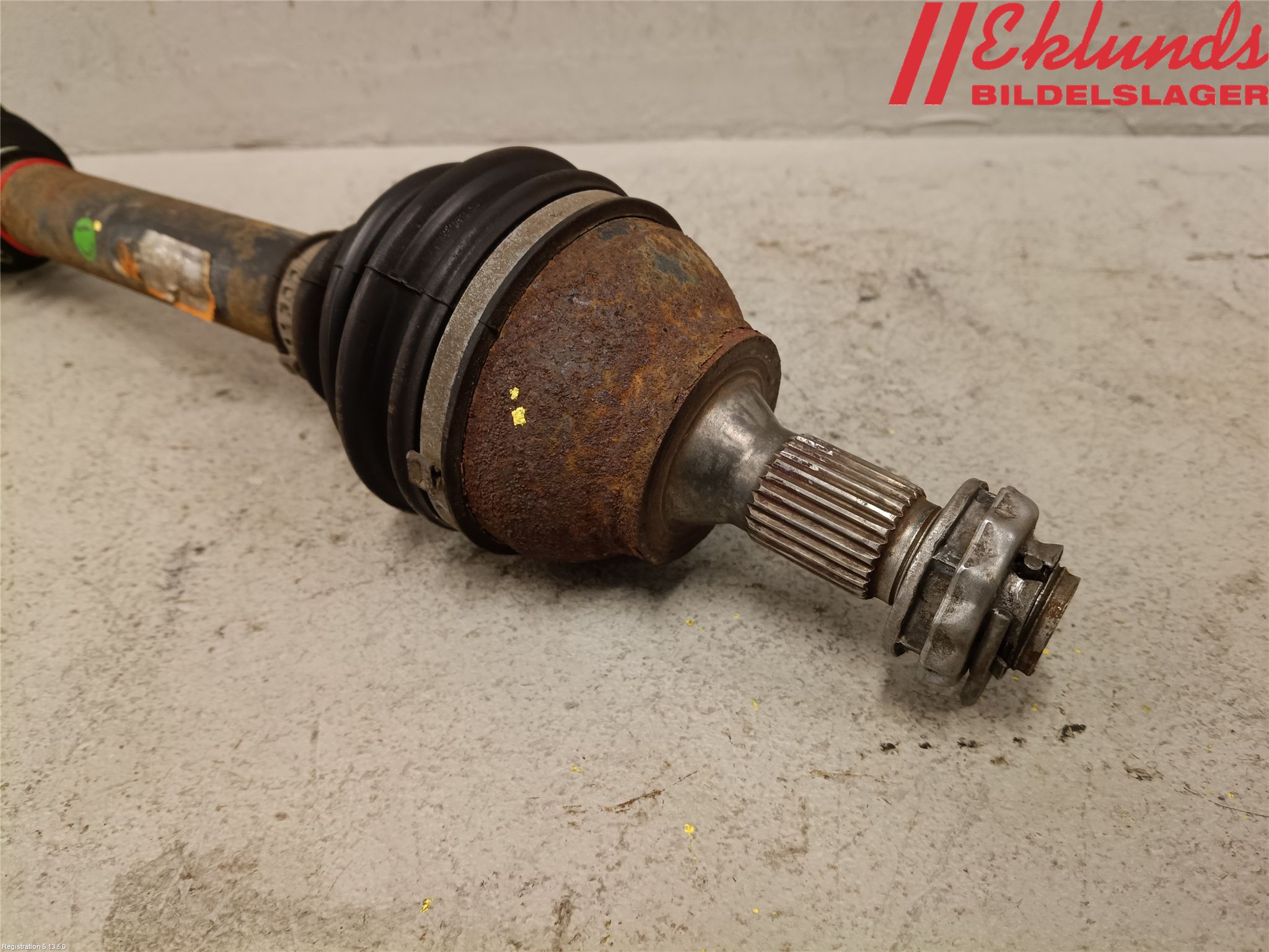 Peugeot 308 08-13 Drivaxel Fram Vänster