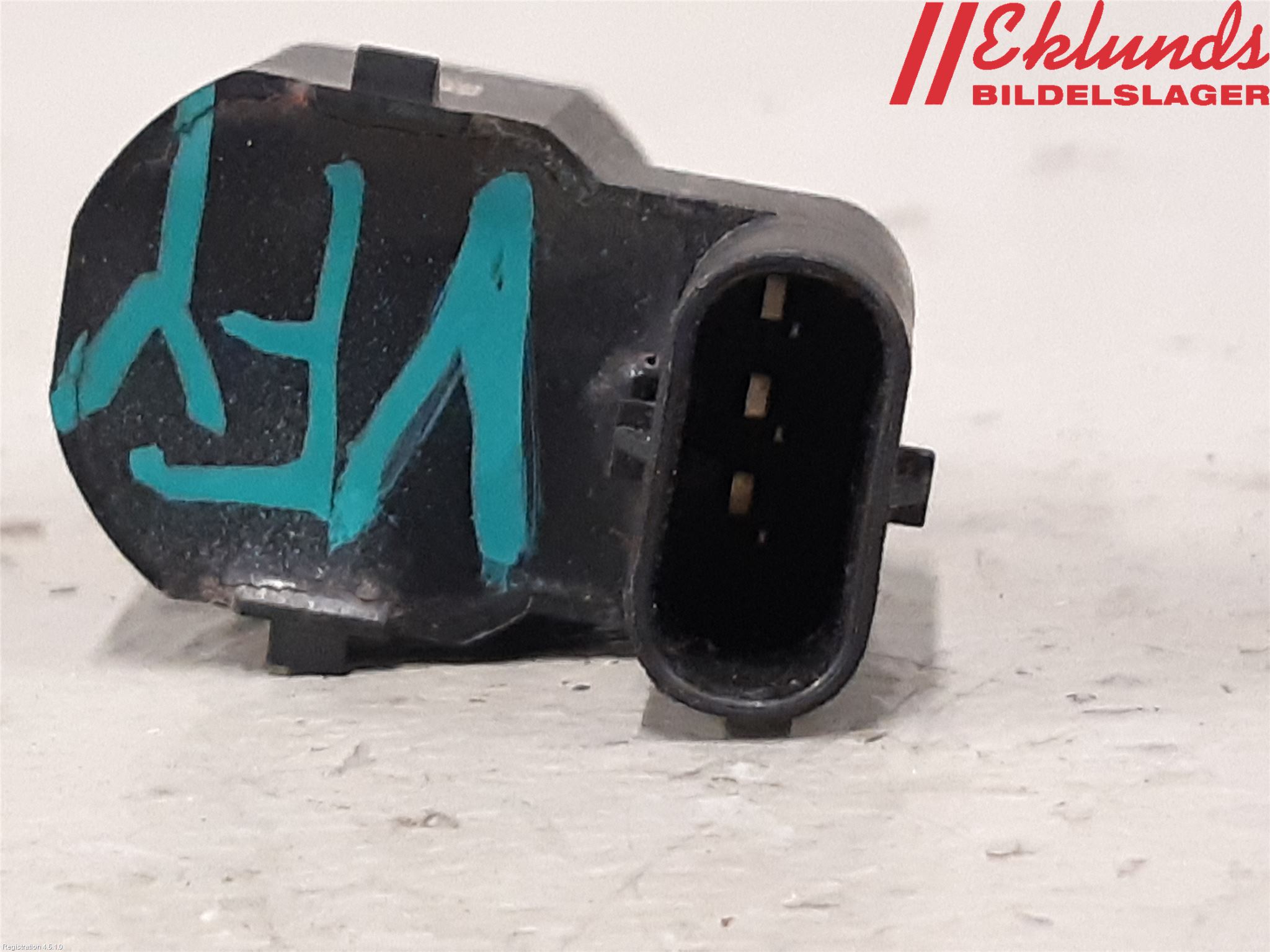 BMW 5 F10/F11/F18 09-17 Parkeringshjälp Frontsensor