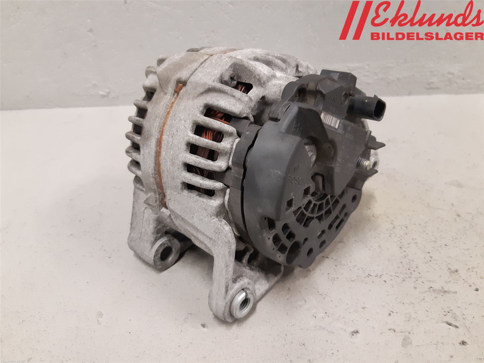 Opel MERIVA B 10-17 Generator