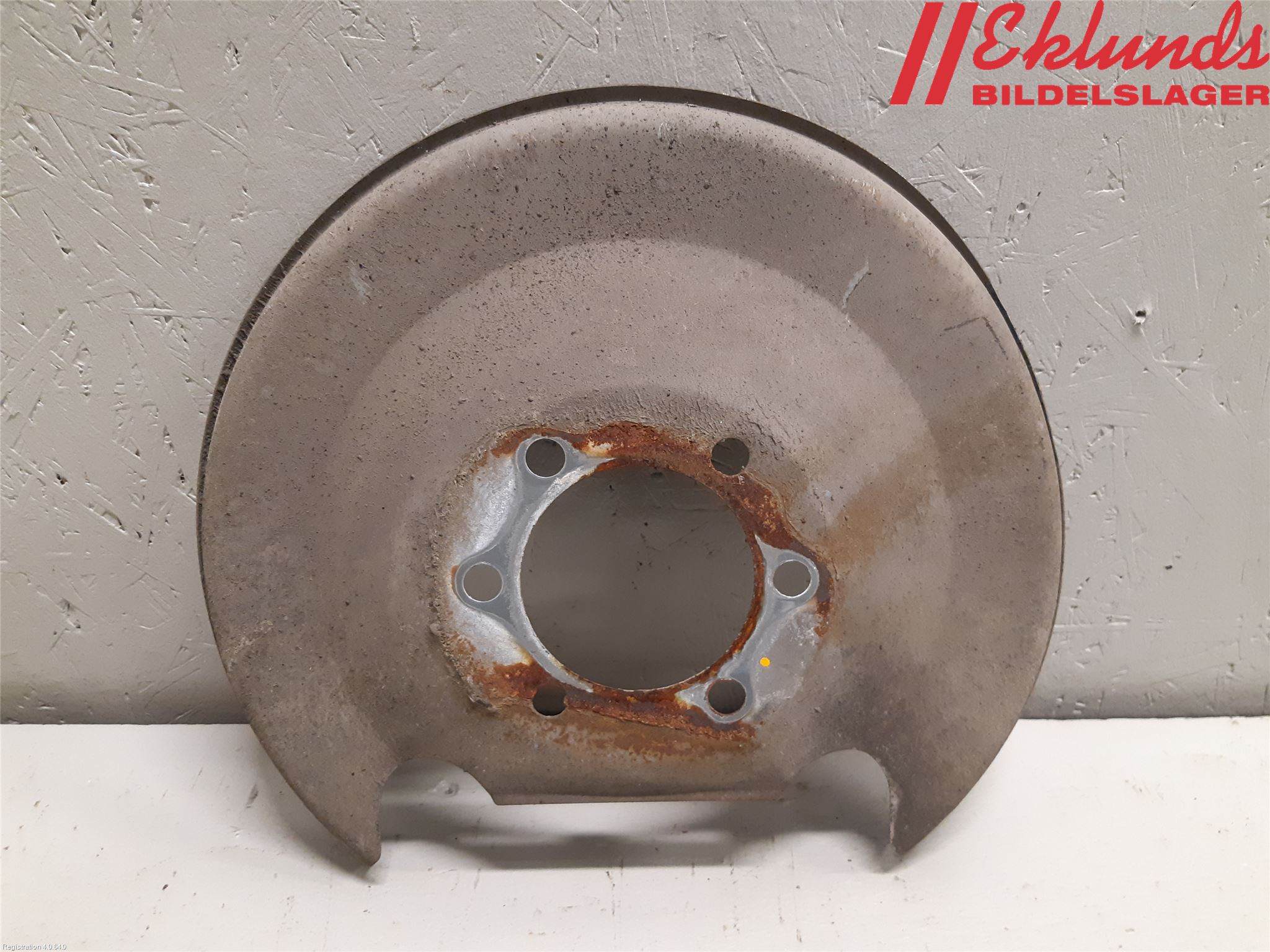 Mitsubishi OUTLANDER 13-21 Bromssköld Bak