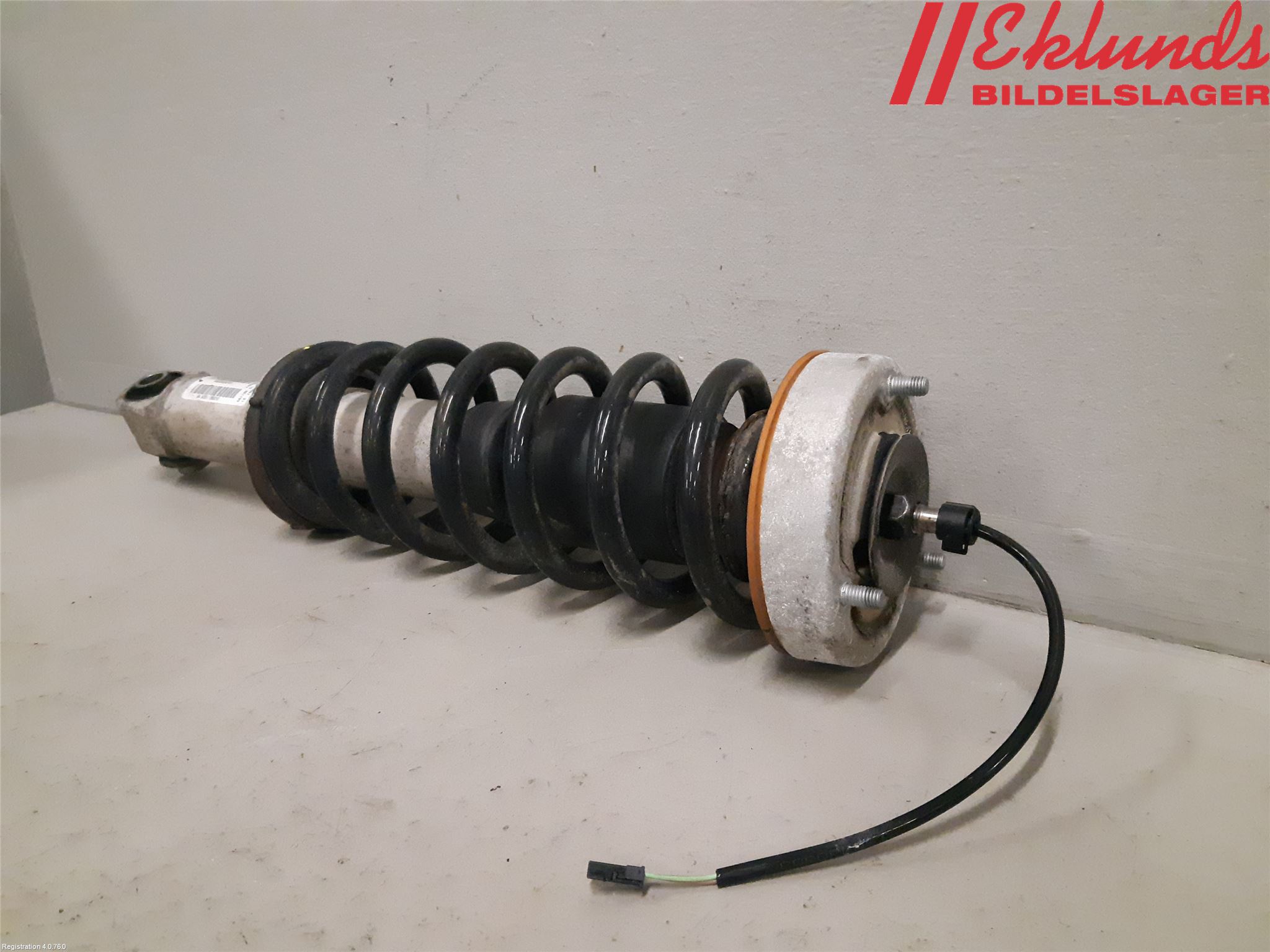 BMW 6 E63/64    02-10 Fjäderben Bak Höger