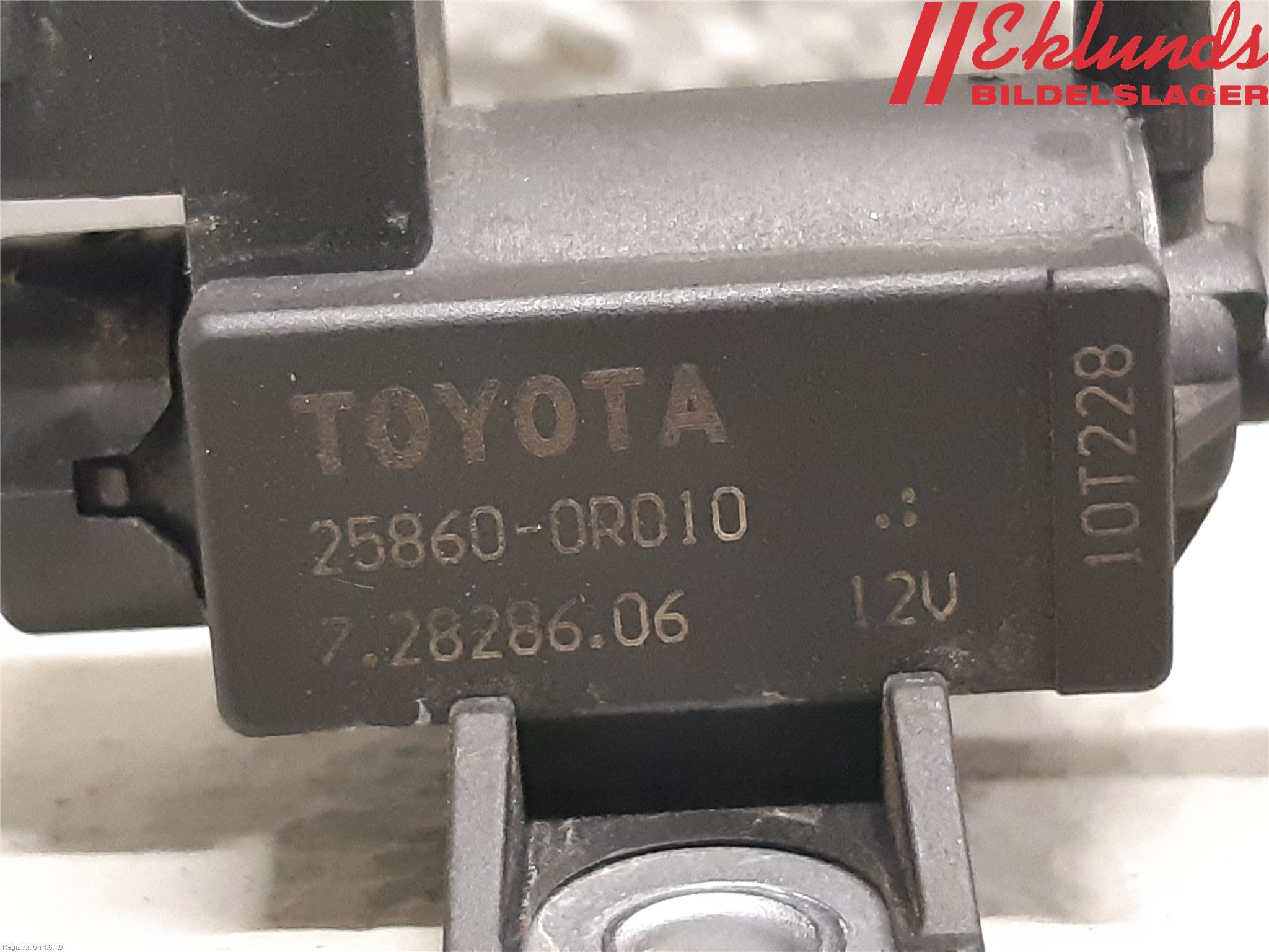 Toyota AVENSIS VERSO Vakuumventil