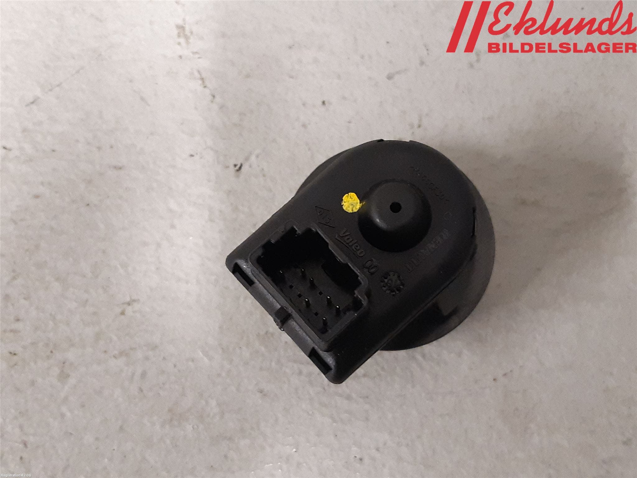 Opel VIVARO 15-19 Strömställare Spegel