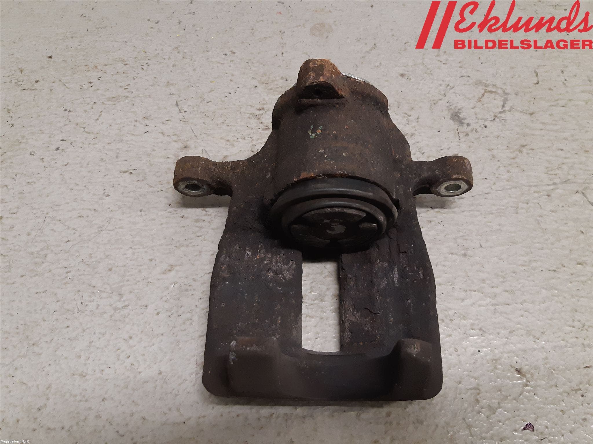 Volvo XC60 14-17 Bromsok Bak Vänster