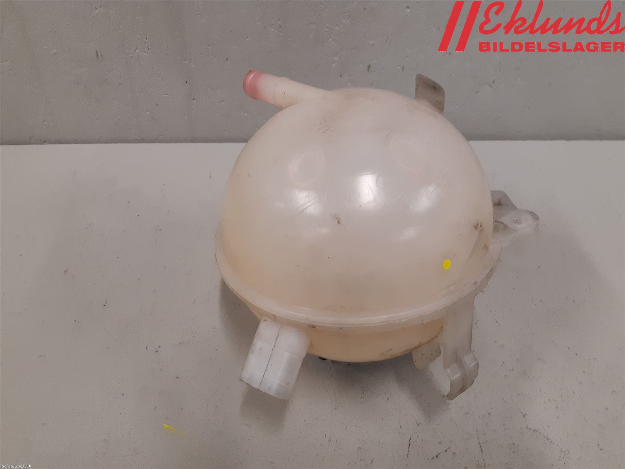 Volkswagen VW PASSAT CC 08-16 Expansionstank