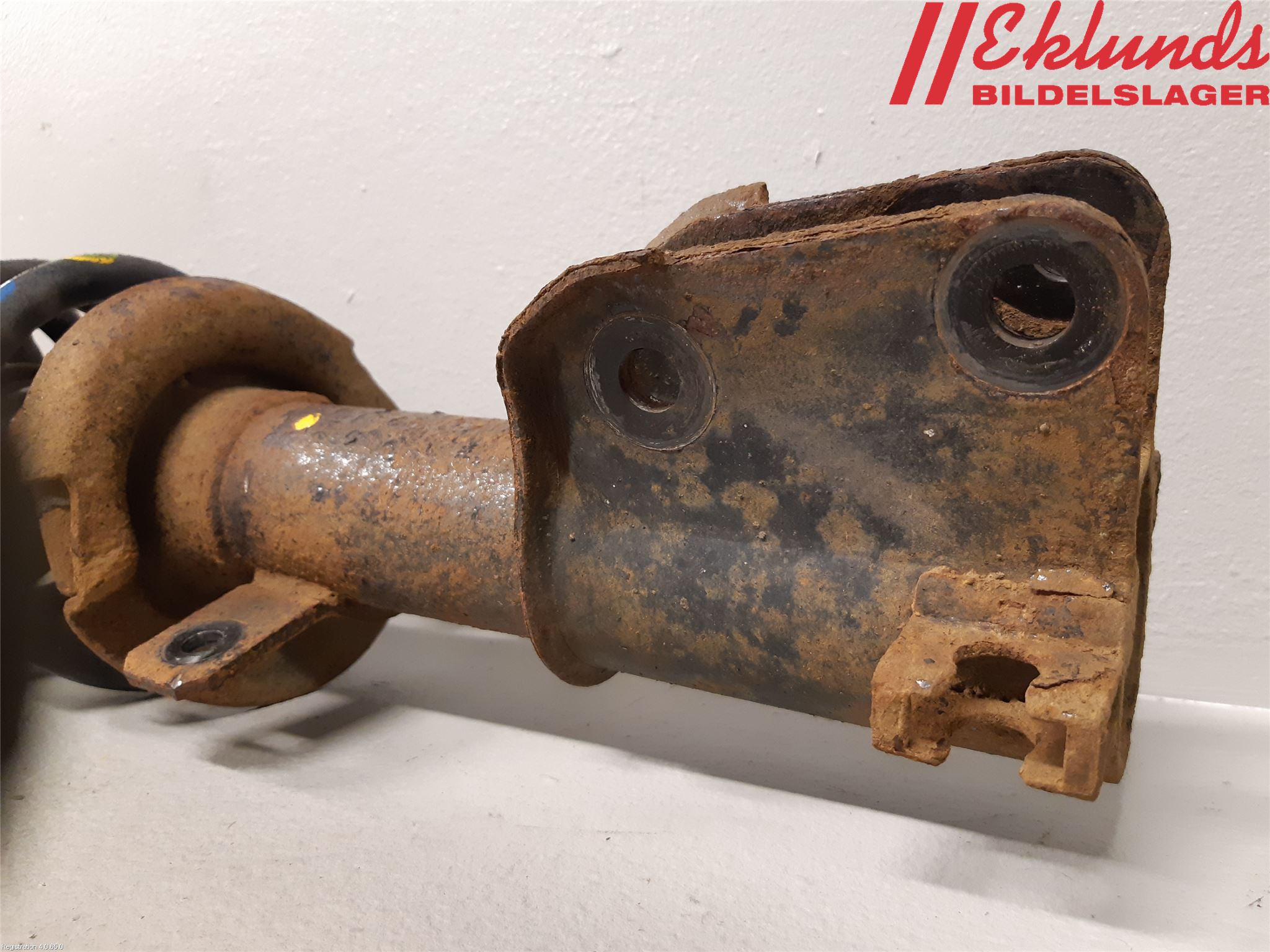 Opel VIVARO 01-14 Fjäderben Fram Höger