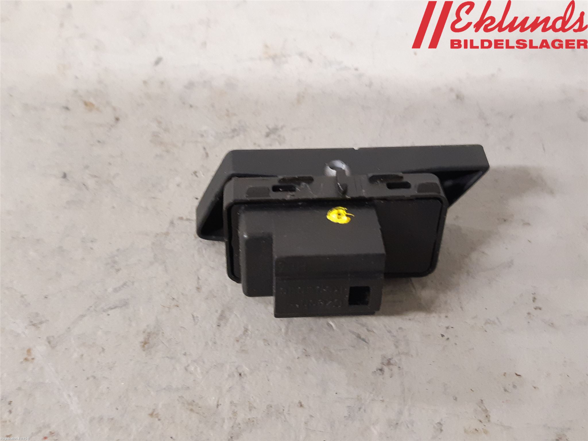 Seat ATECA 16->> Strömställare Centrallås