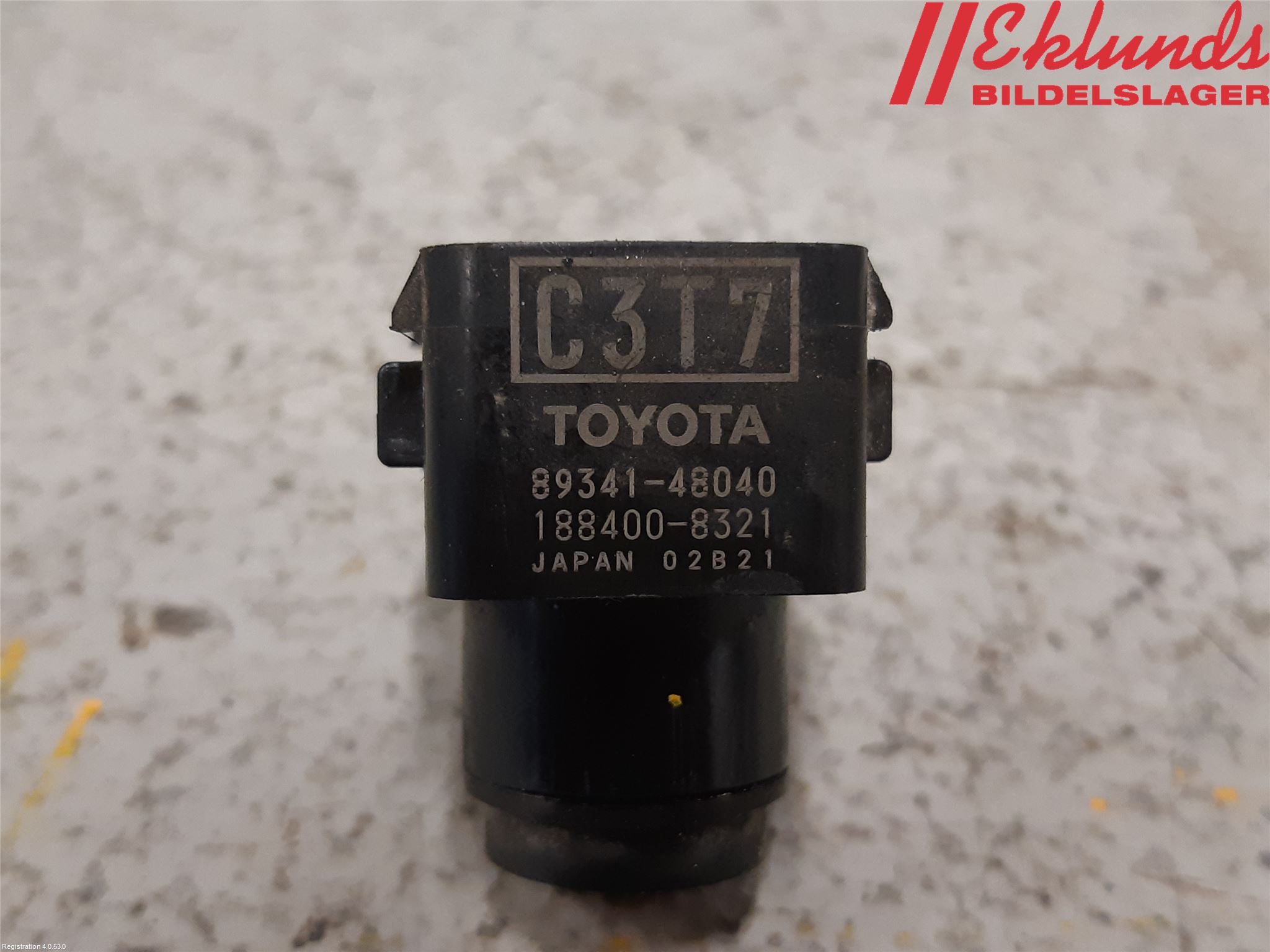 Toyota PRIUS (ZVW50) 16-21 Parkeringshjälp Frontsensor