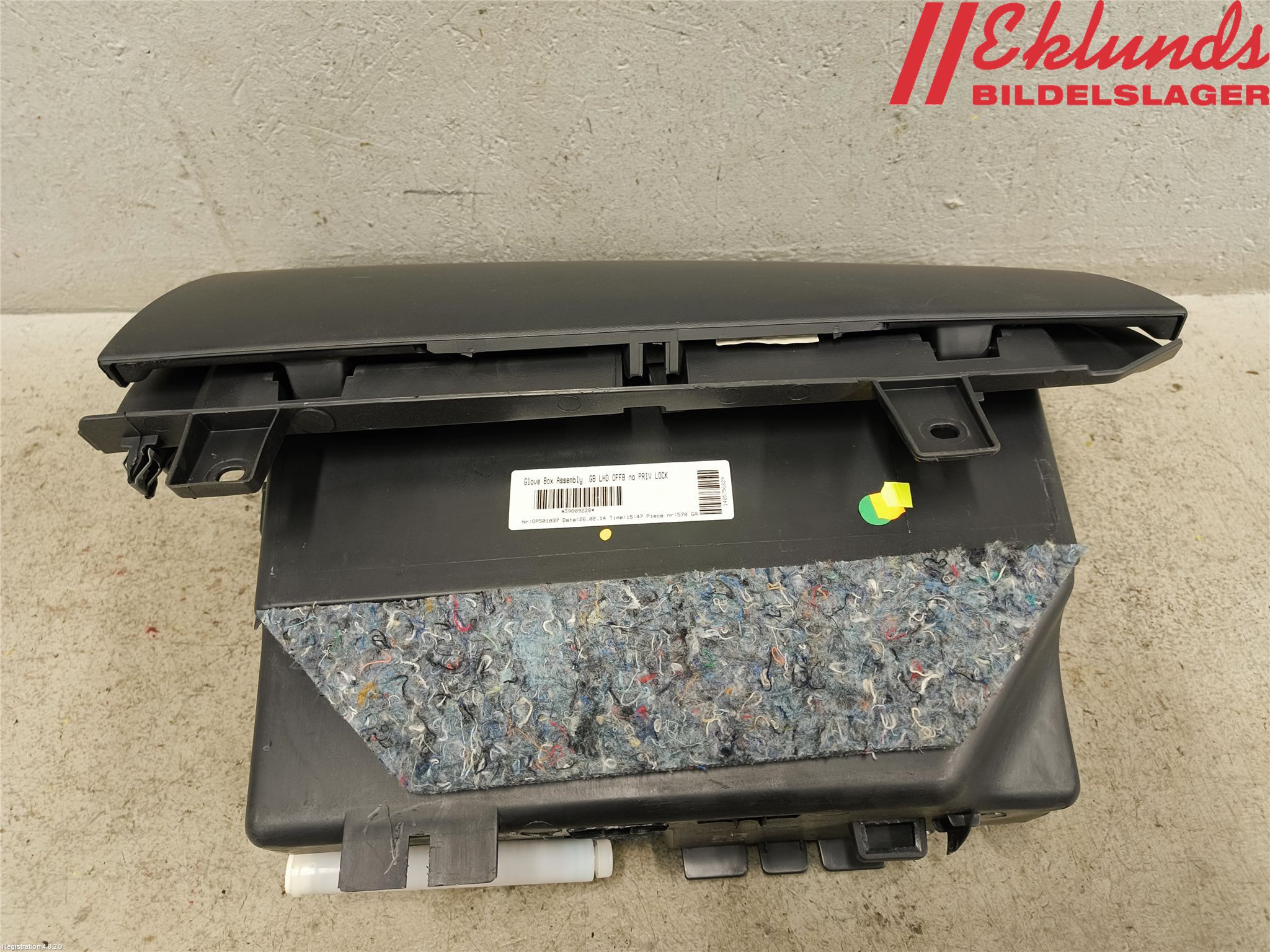 Volvo V60 14-18 Handskfack Insats