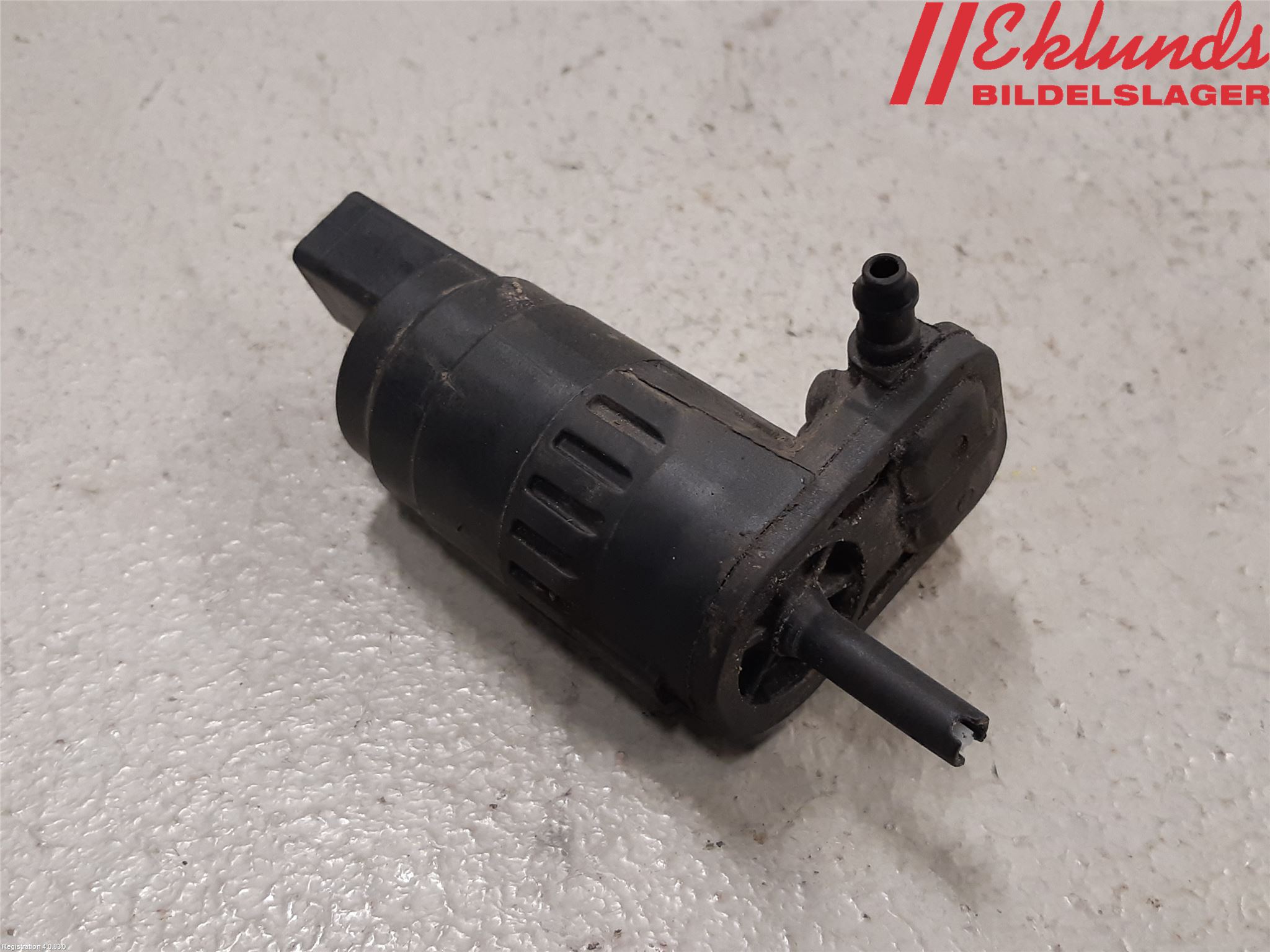 Volkswagen VW GOLF VI 09-13 Spolarpump Vindruta