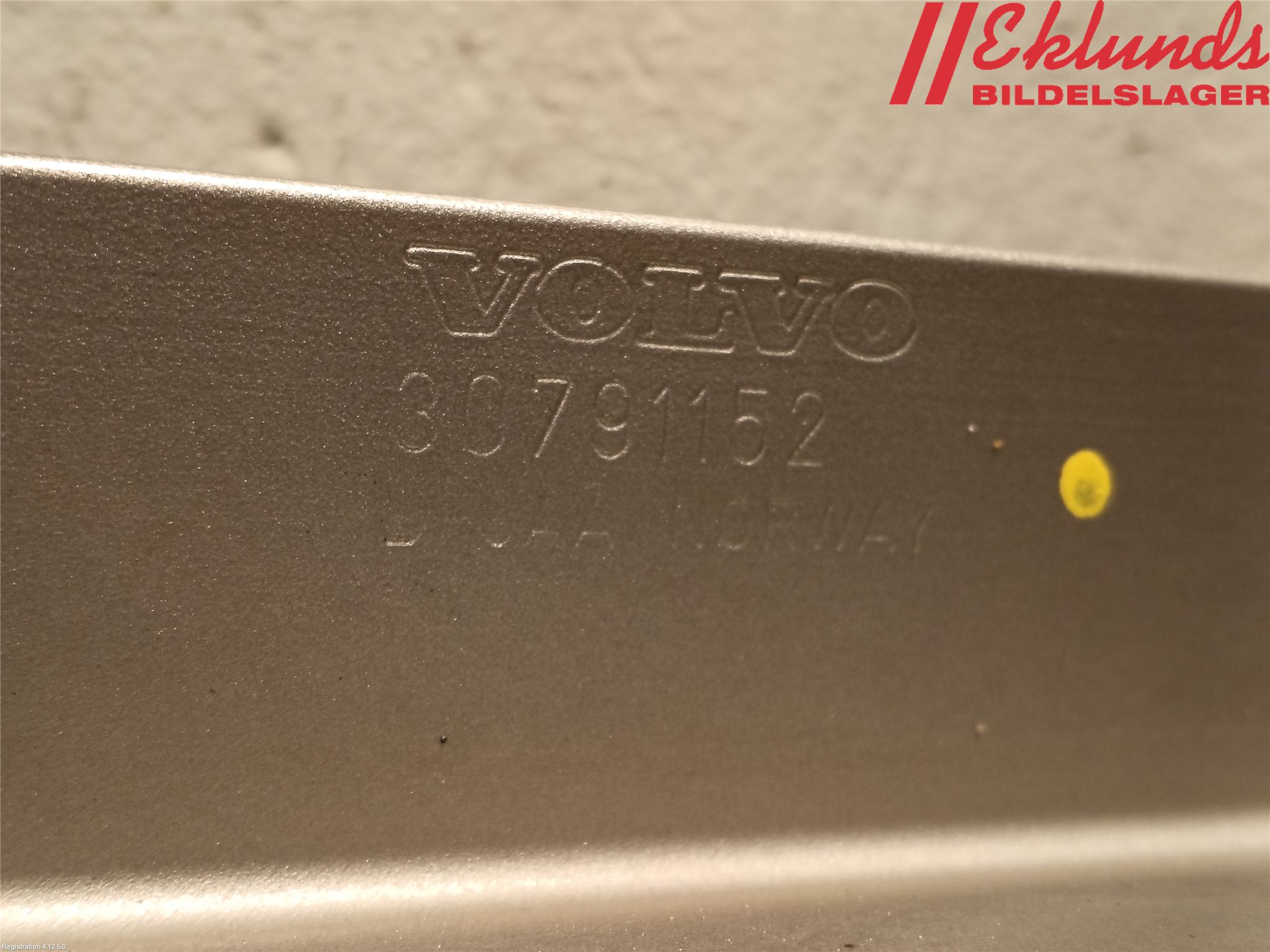 Volvo V70 08-13 Stötfångarbalk Fram