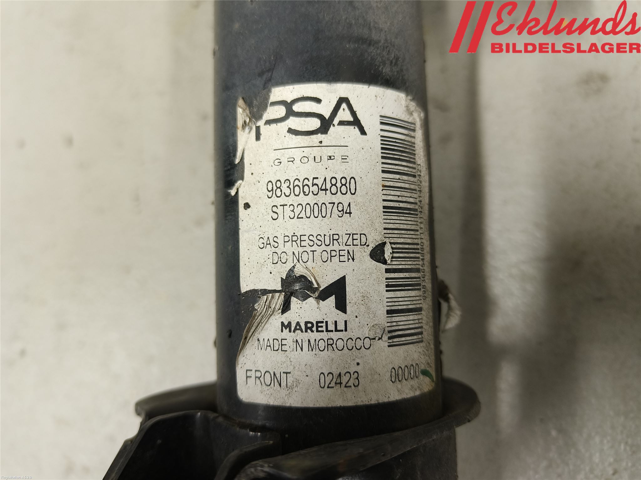 Peugeot 2008/E-2008 20- Fjäderben Fram Höger