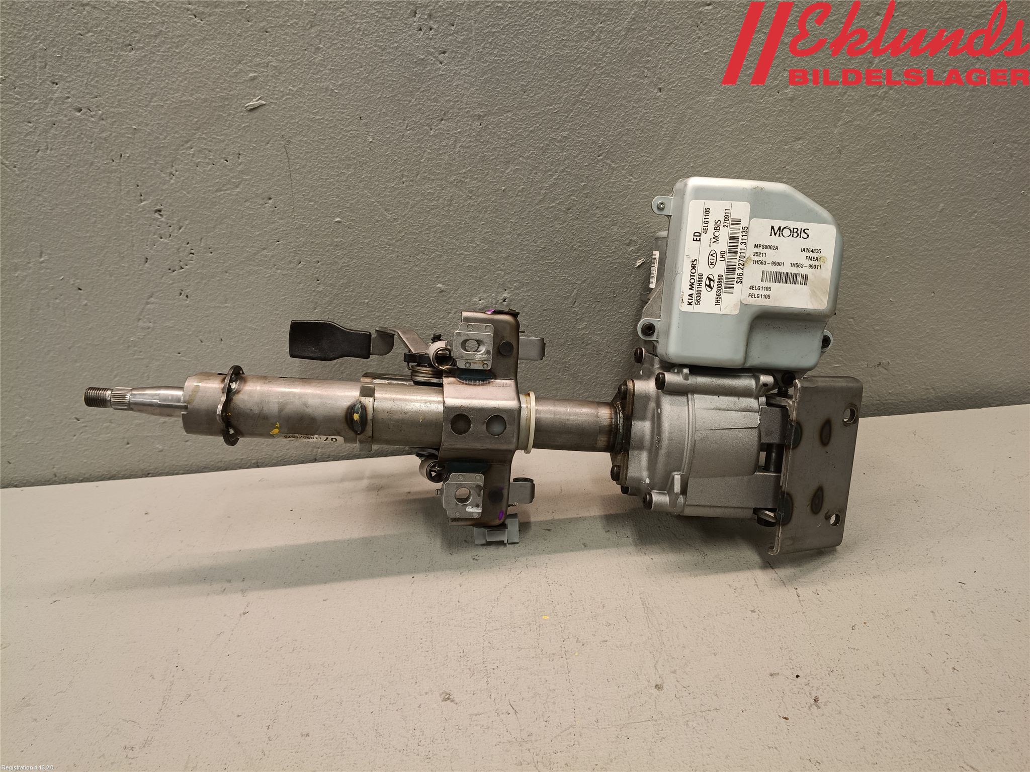 Kia CEED 06-12 Rattaxelagg Med Inb Servo