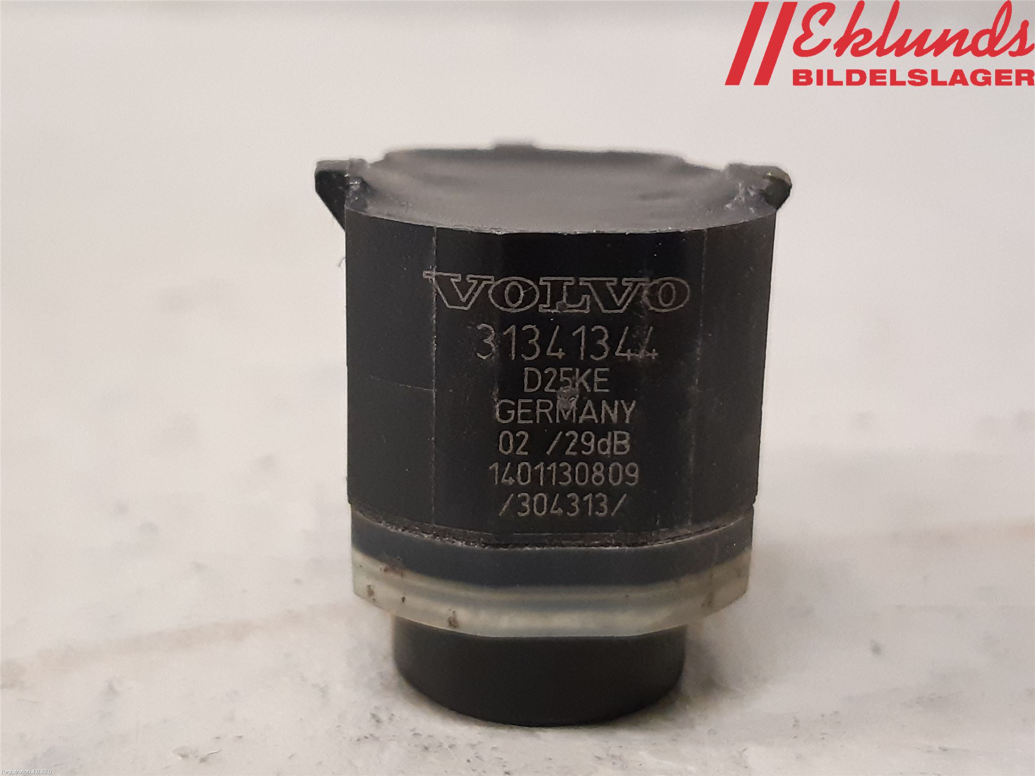 Volvo V40 12-19 Parkeringshjälp Backsensor