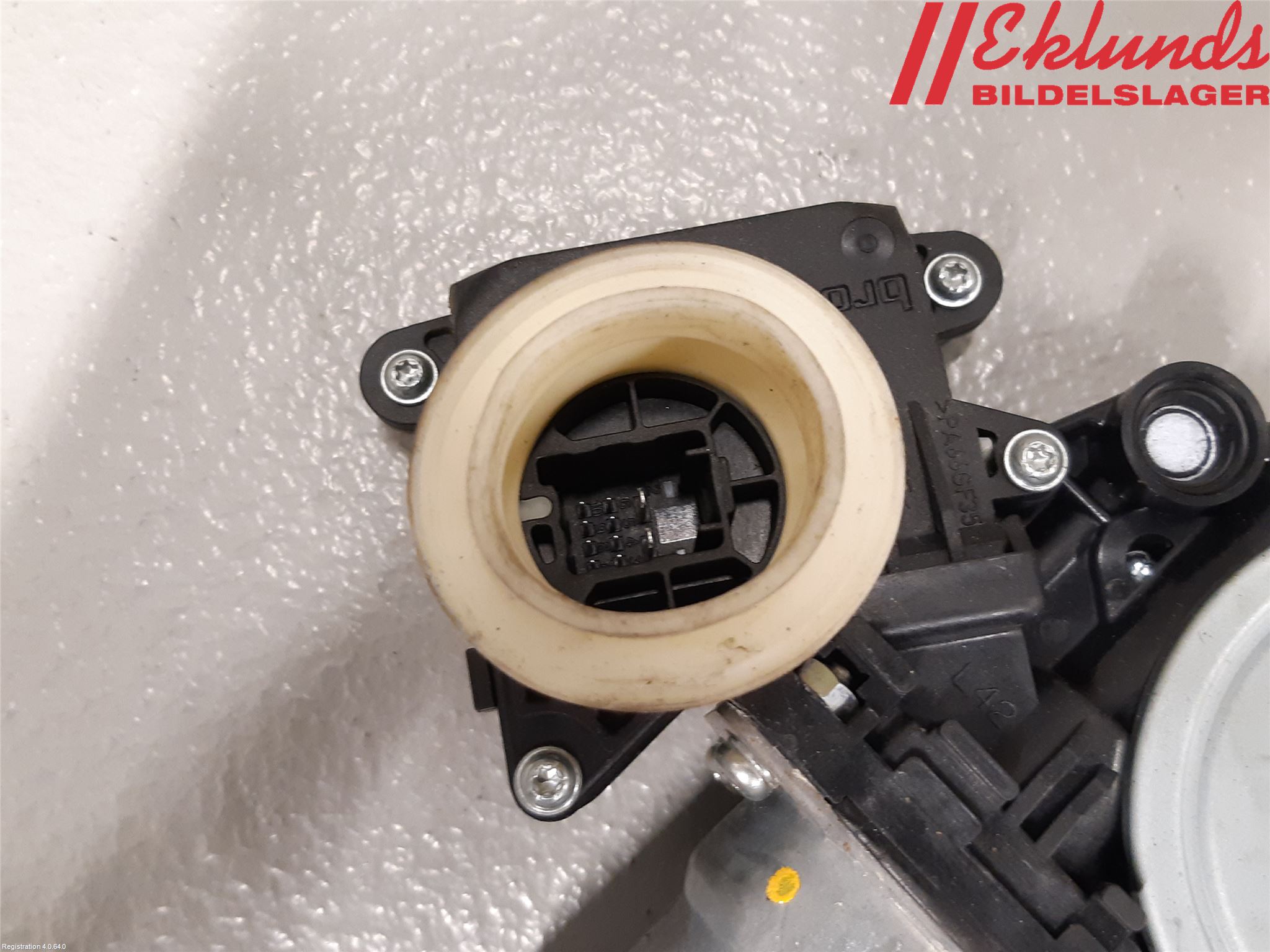 Toyota AVENSIS 09-15 Fönsterhiss El Kompl