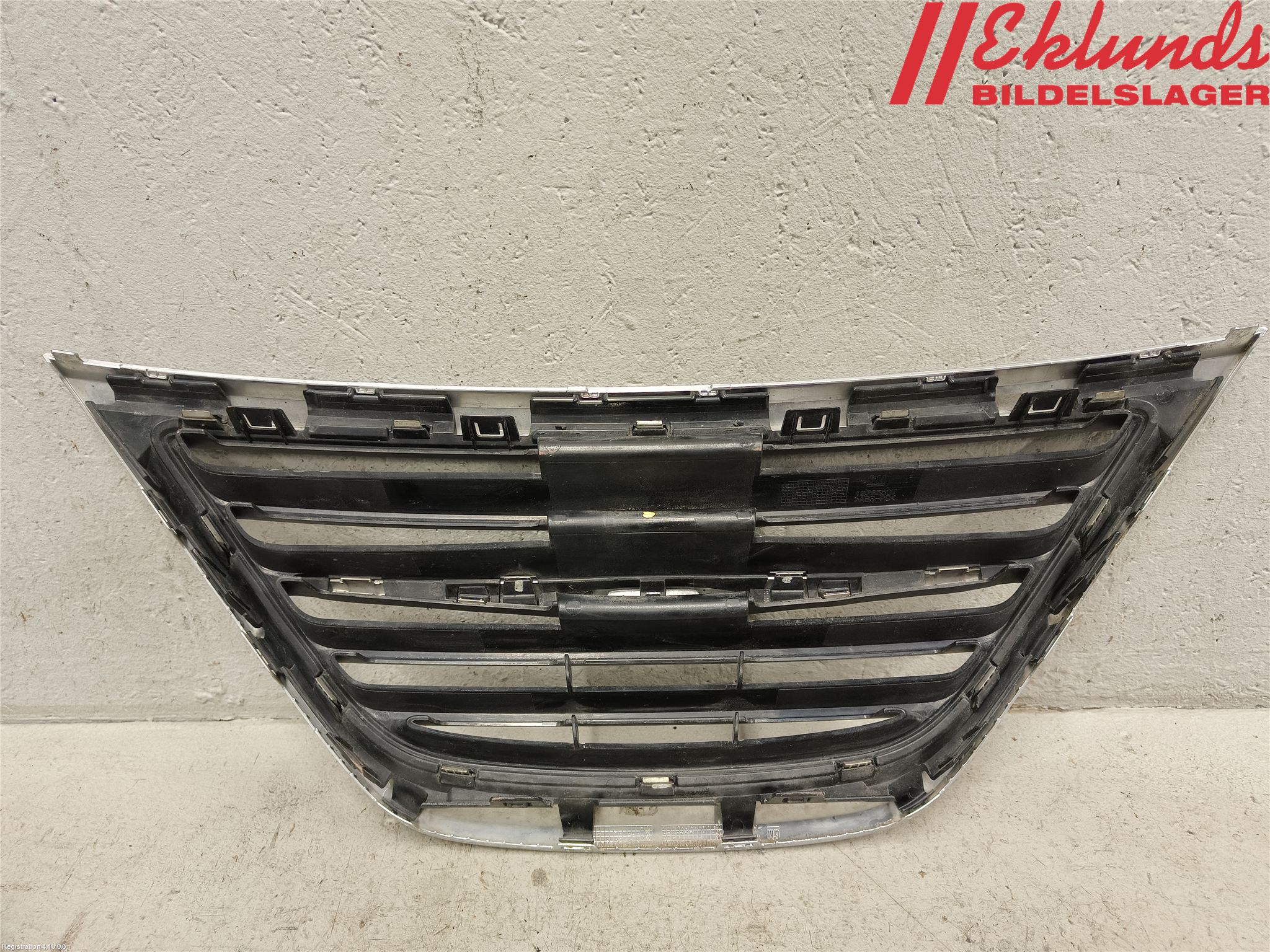 Saab 9-3 VER2/VER3 08-15 Grilldel Mitt