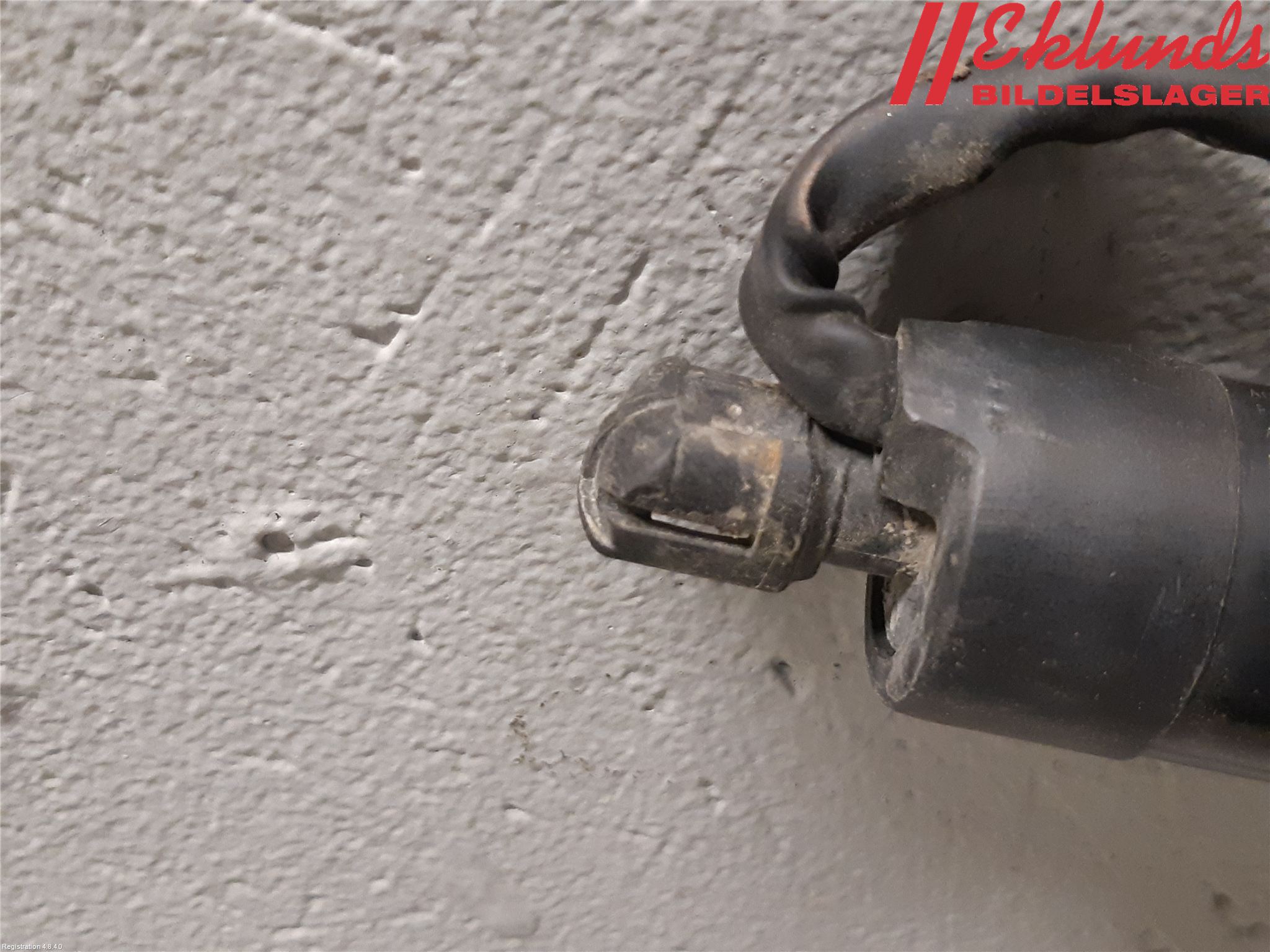 Volvo XC60 14-17 Gasfjäder Baklucka