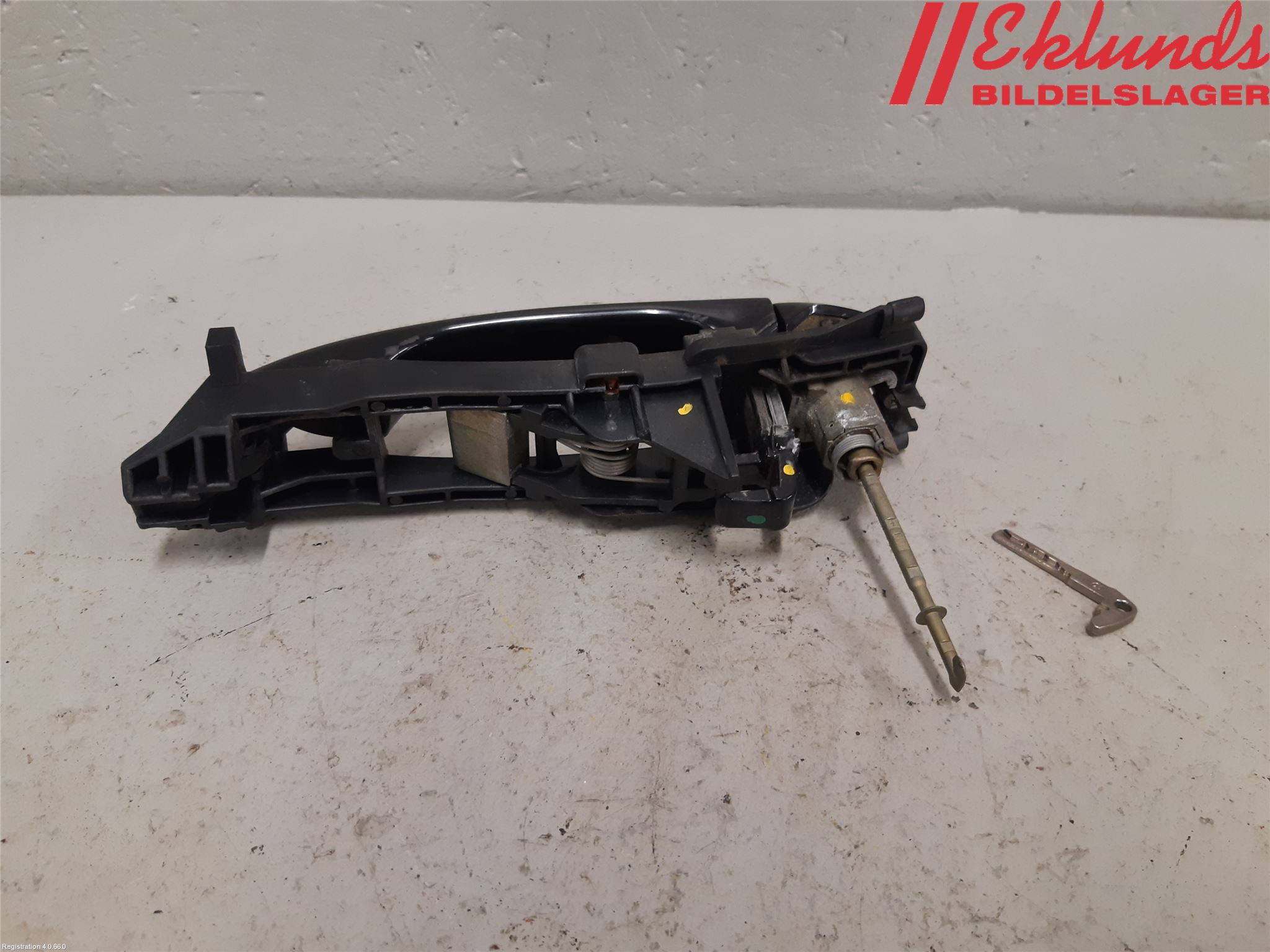 Mercedes-Benz MB SLK 200-350 (R171) 05-11 Dörrhandtag Yttre Vä