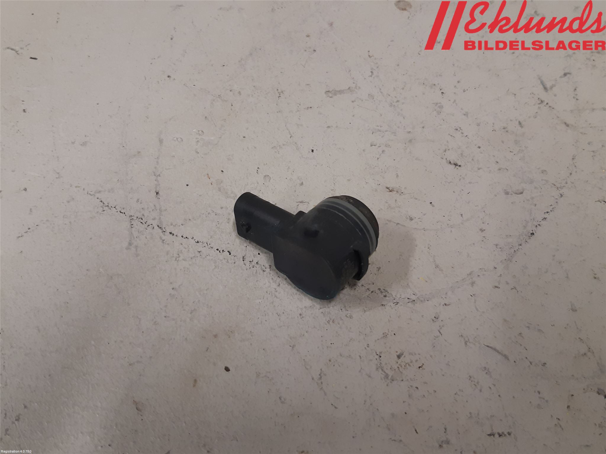 Volkswagen VW PASSAT 15-19 Parkeringshjälp Frontsensor