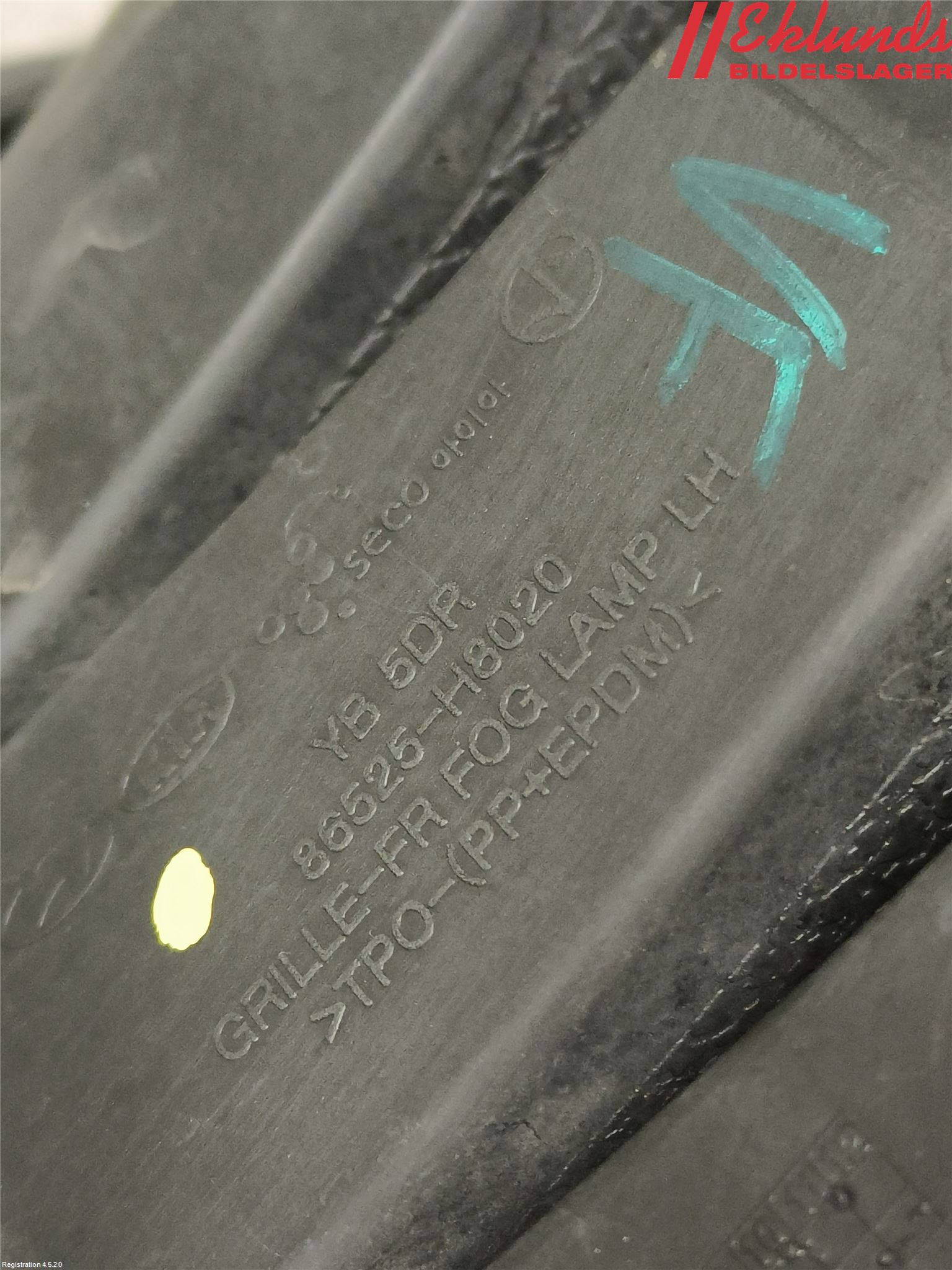 Kia RIO 17- Grillsarg