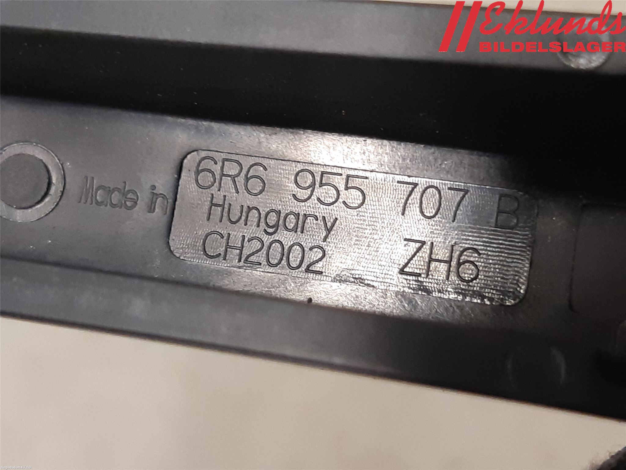 Volkswagen VW GOLF / E-GOLF VII 13-20 Torkararm-Bakruta