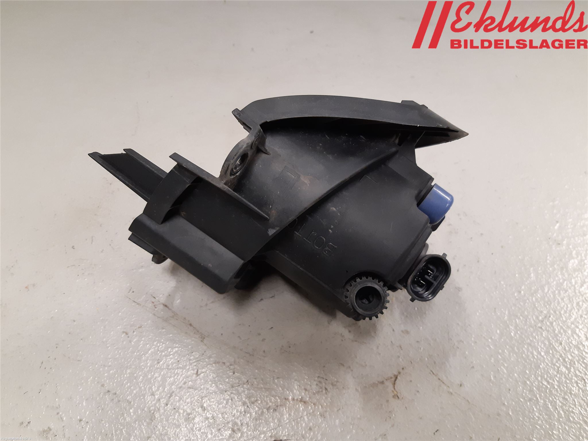 Toyota AVENSIS 09-15 Dimljus-Varselljus Fram