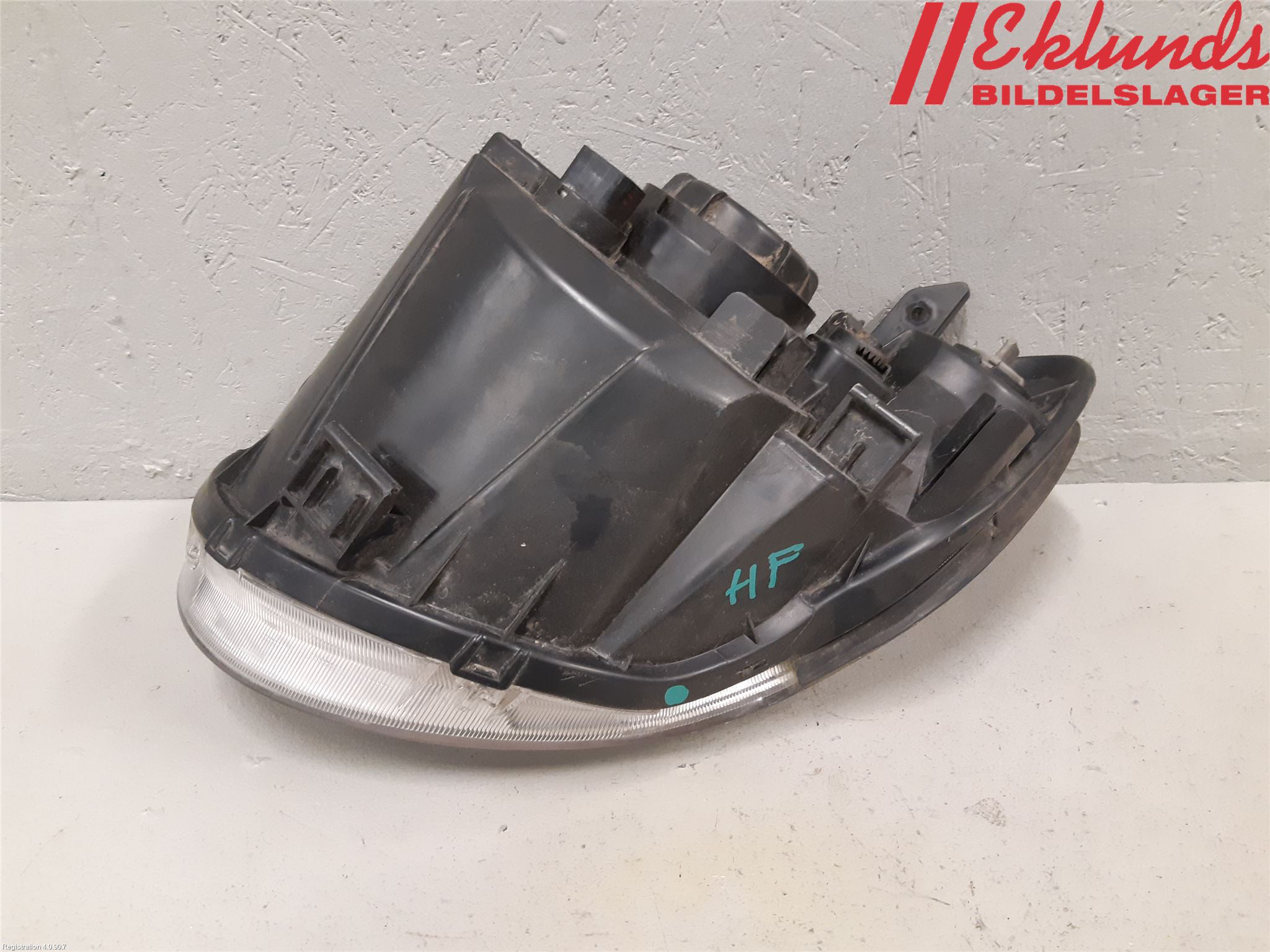 Kia PICANTO    04-11 Strålkastare Höger