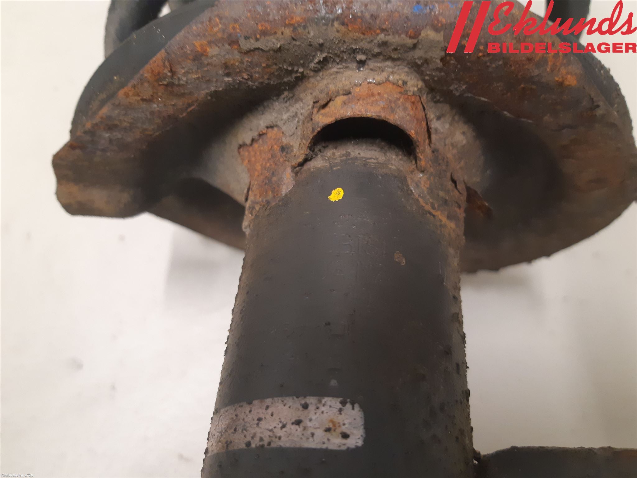 Citroen C-CROSSER Fjäderben Fram Höger