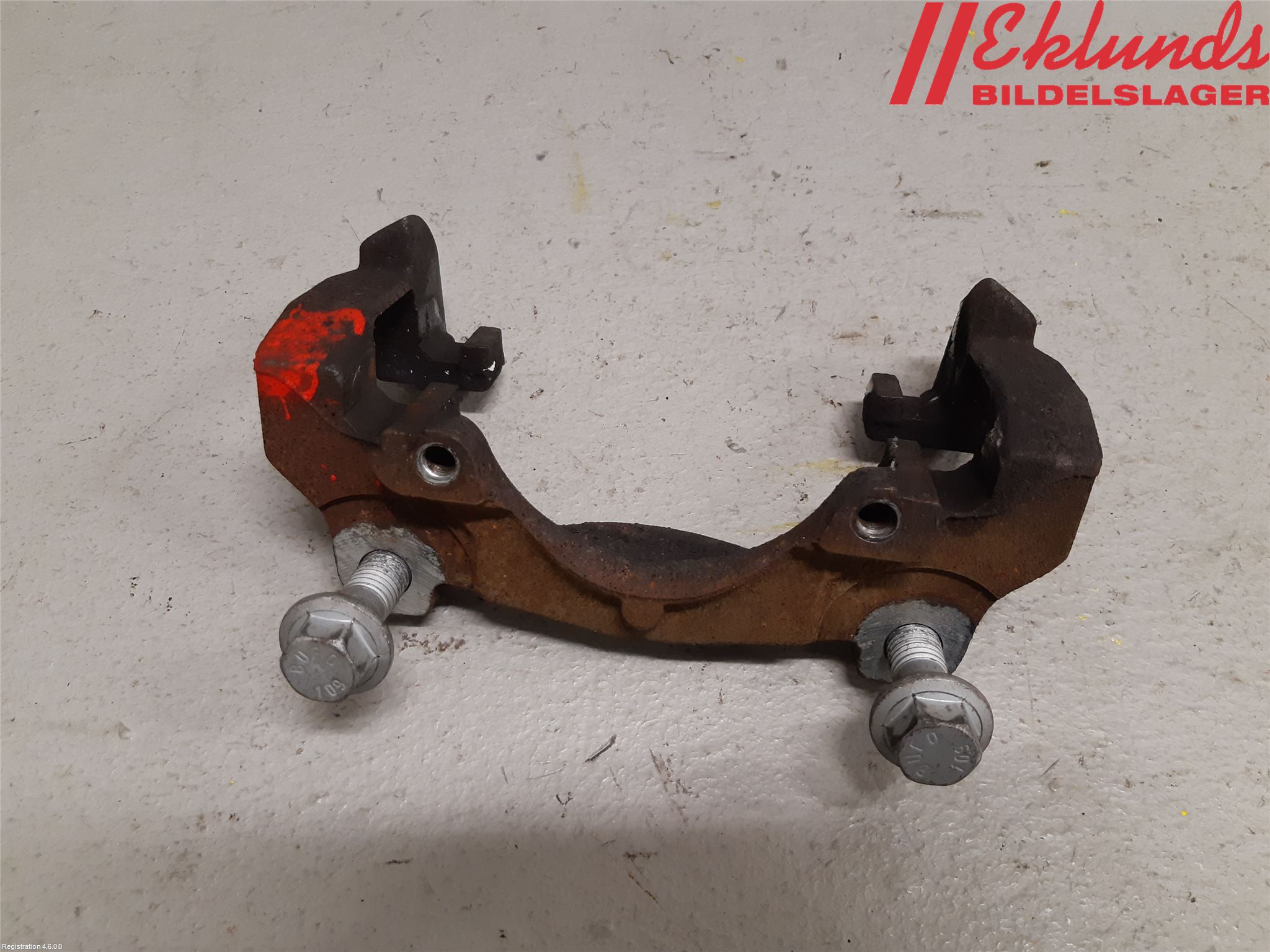 Volvo V70 14-16 Bromsokshållare