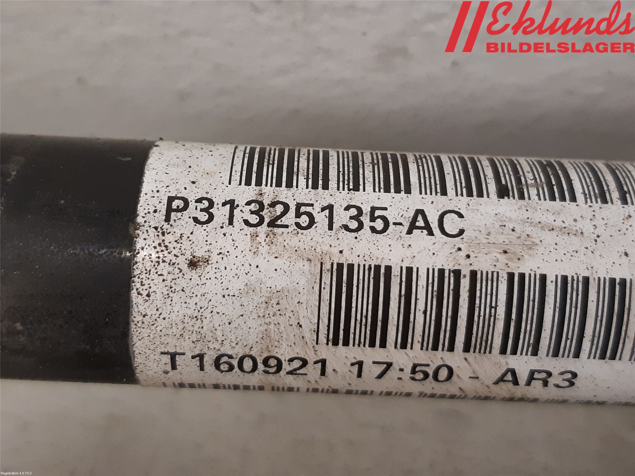 Volvo V60 CROSS COUNTRY 16-18 Drivaxel Bak Vä-Hö