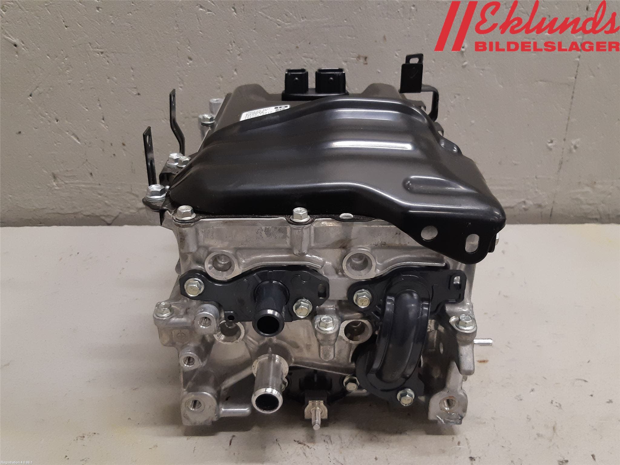 Toyota YARIS XP21 20- Inverter Hybrid