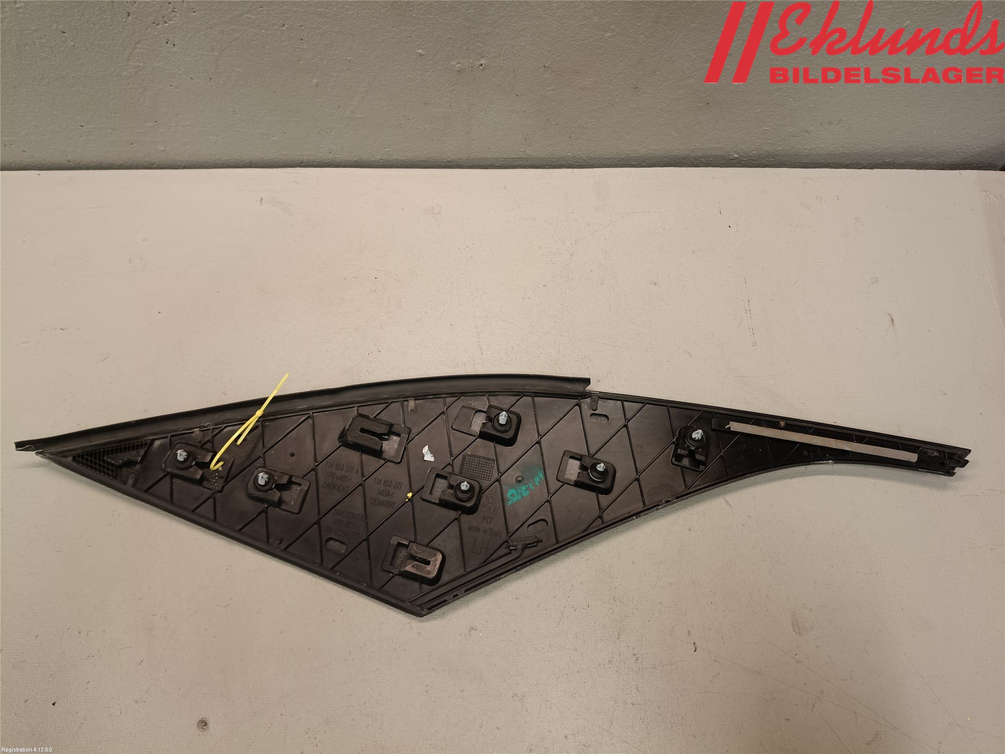 Volkswagen VW ID.4 21- List Vä