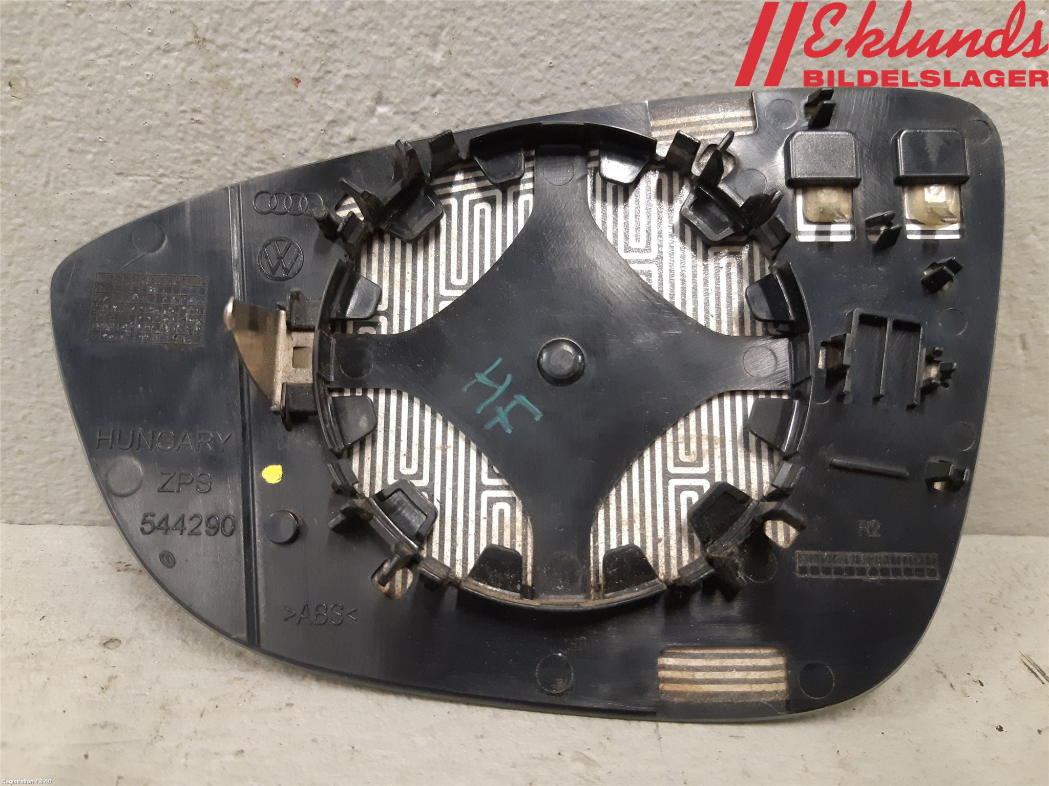 Volkswagen VW PASSAT 11-14 Spegelglas Hö