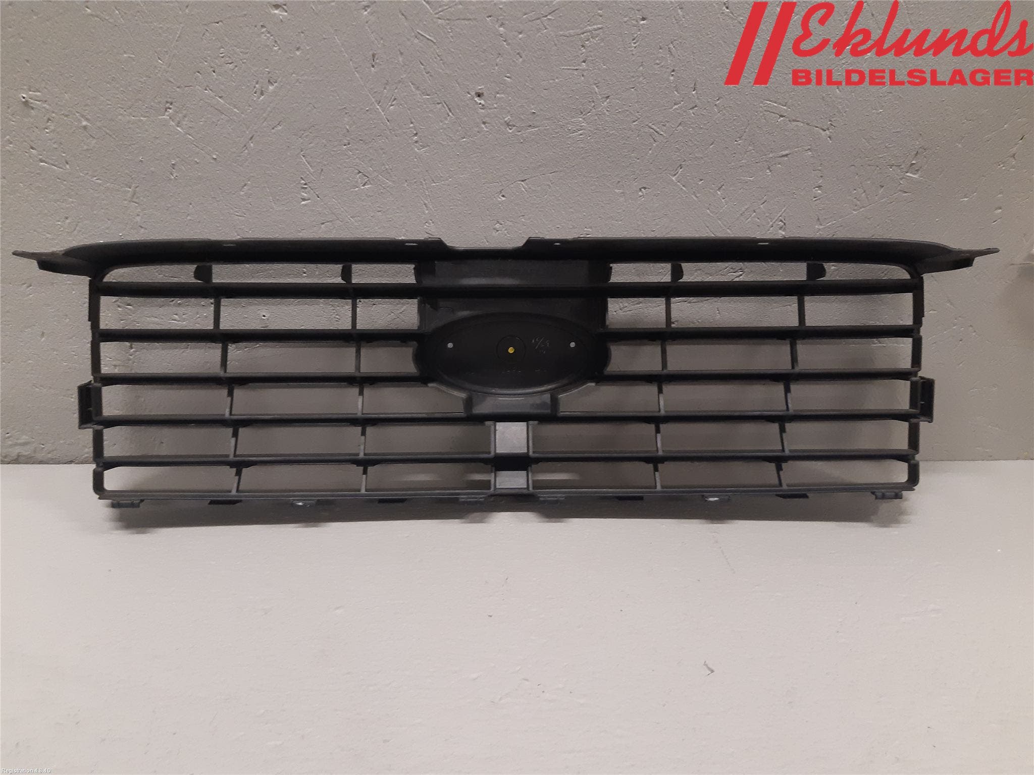 Subaru FORESTER SG 06- Grill-Galler