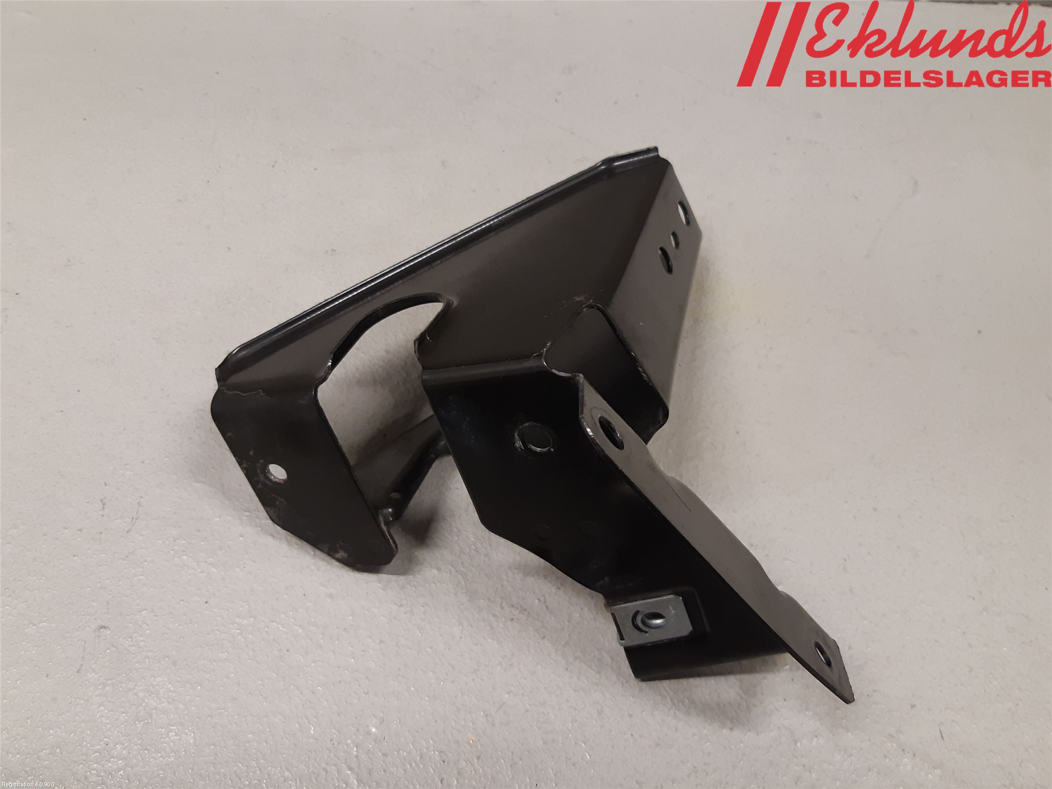 BMW 3 E90/91 SED/TOU 05-12 Frontplåt