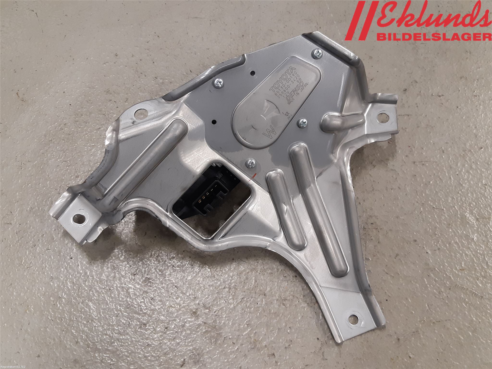 Toyota YARIS XP130 15-20 Torkarmotor Baklucka