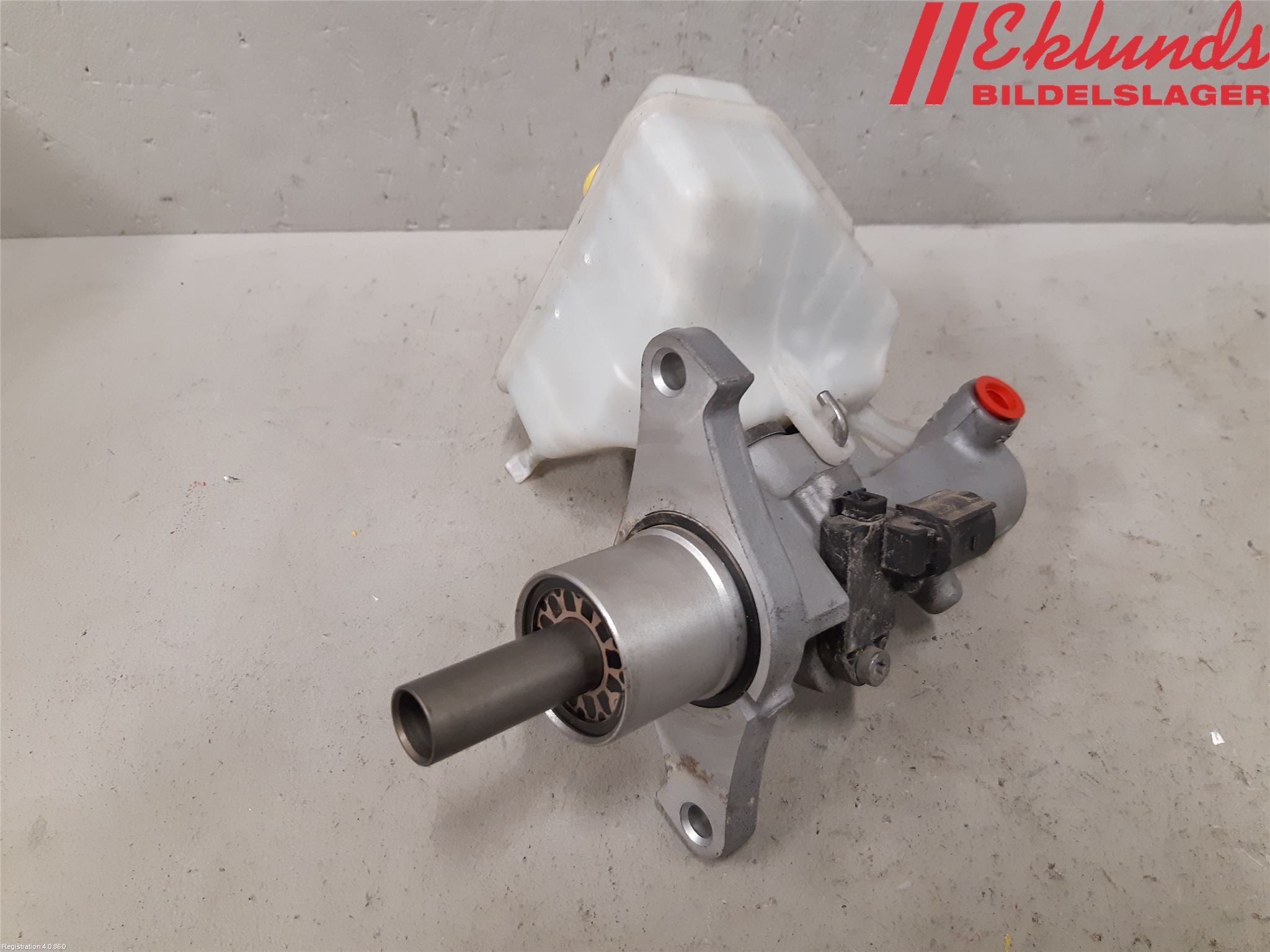 Volkswagen VW AMAROK 2H 10-22 Broms Huvudcylinder