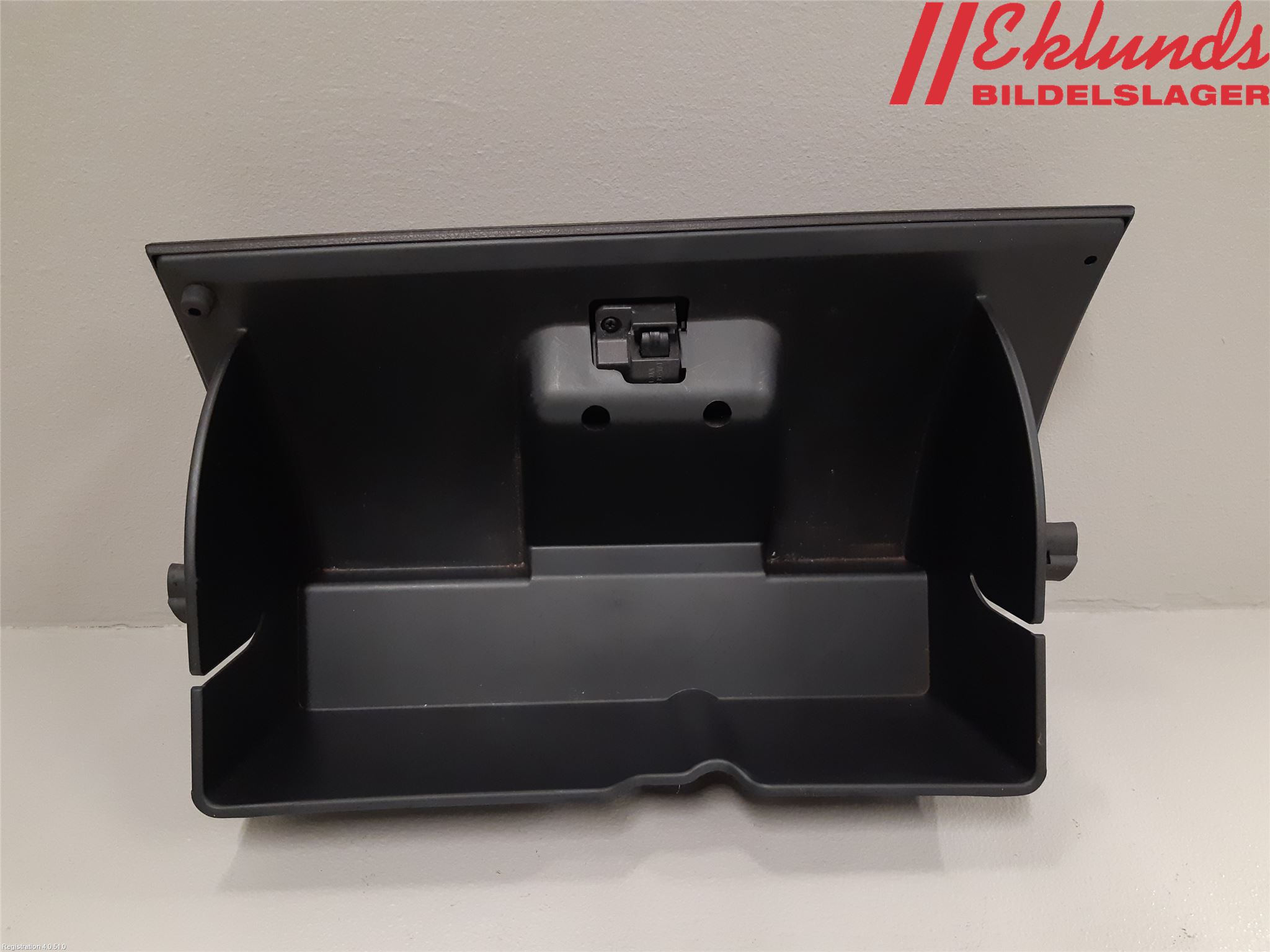 Ford MUSTANG V 05-14 Handskfack