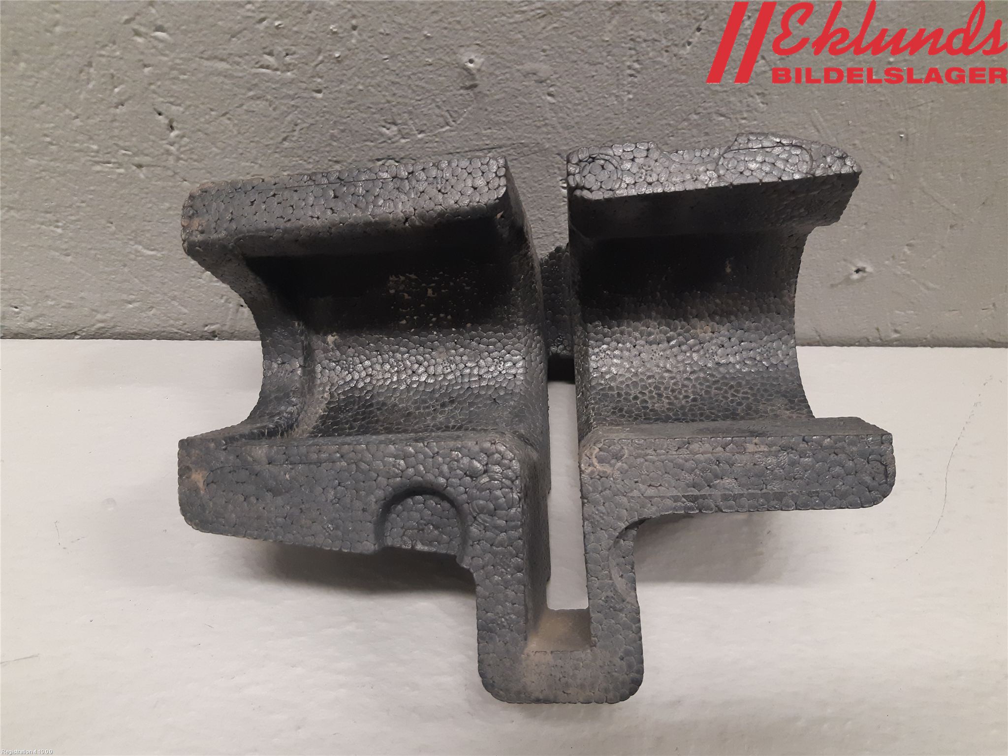 Volvo XC60 18- Stötfångare Deformelement Bak