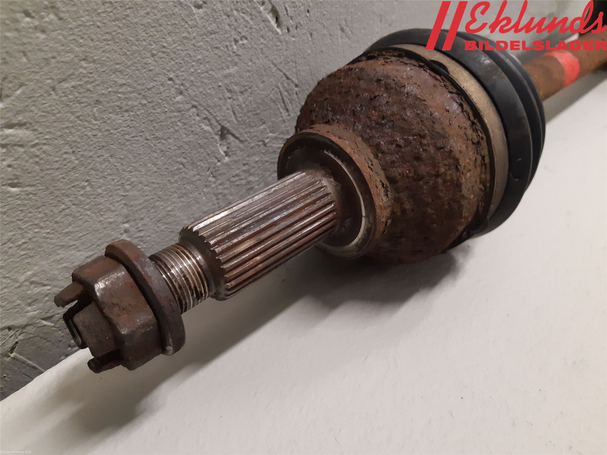 Renault TRAFIC   02-14 Drivaxel Fram Vänster