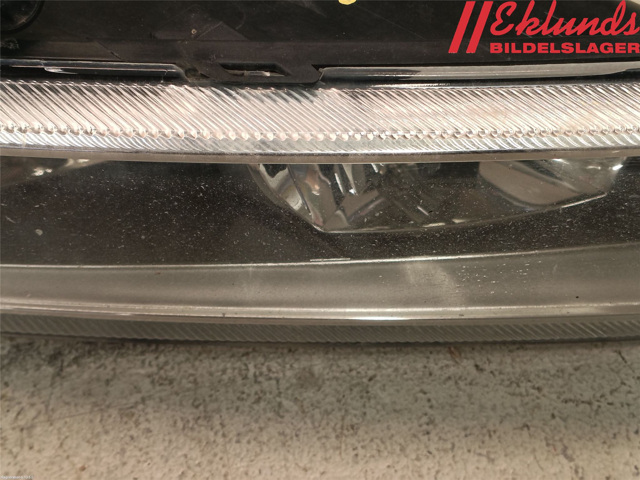 Volkswagen VW PASSAT 11-14 Dimljus-Varselljus Fram