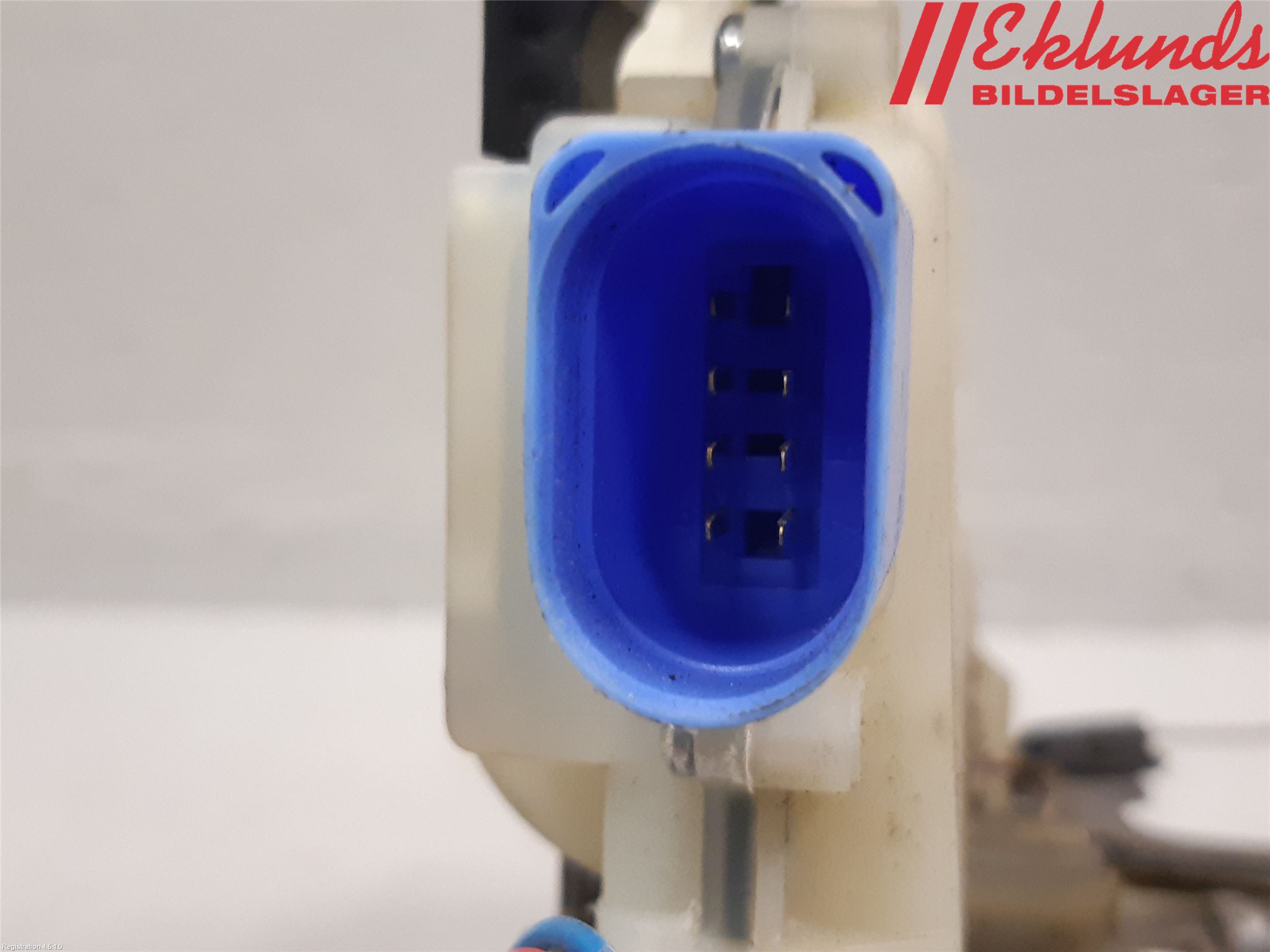 Volkswagen VW TRANSP/CARAVELLE (T5) 04-15 Låskista-Dörrlås