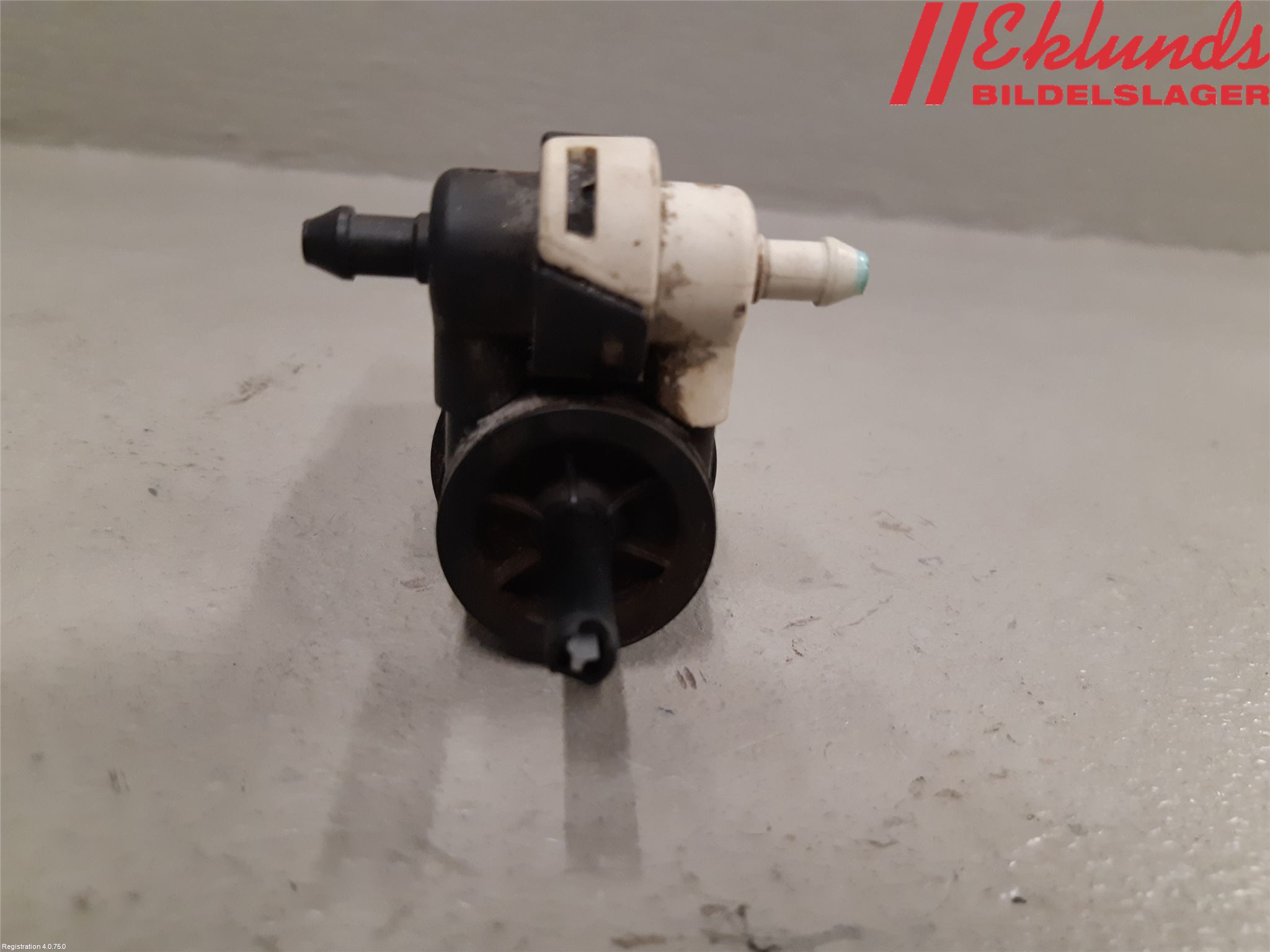 Honda CR-V 13-18 Spolarpump Vindruta