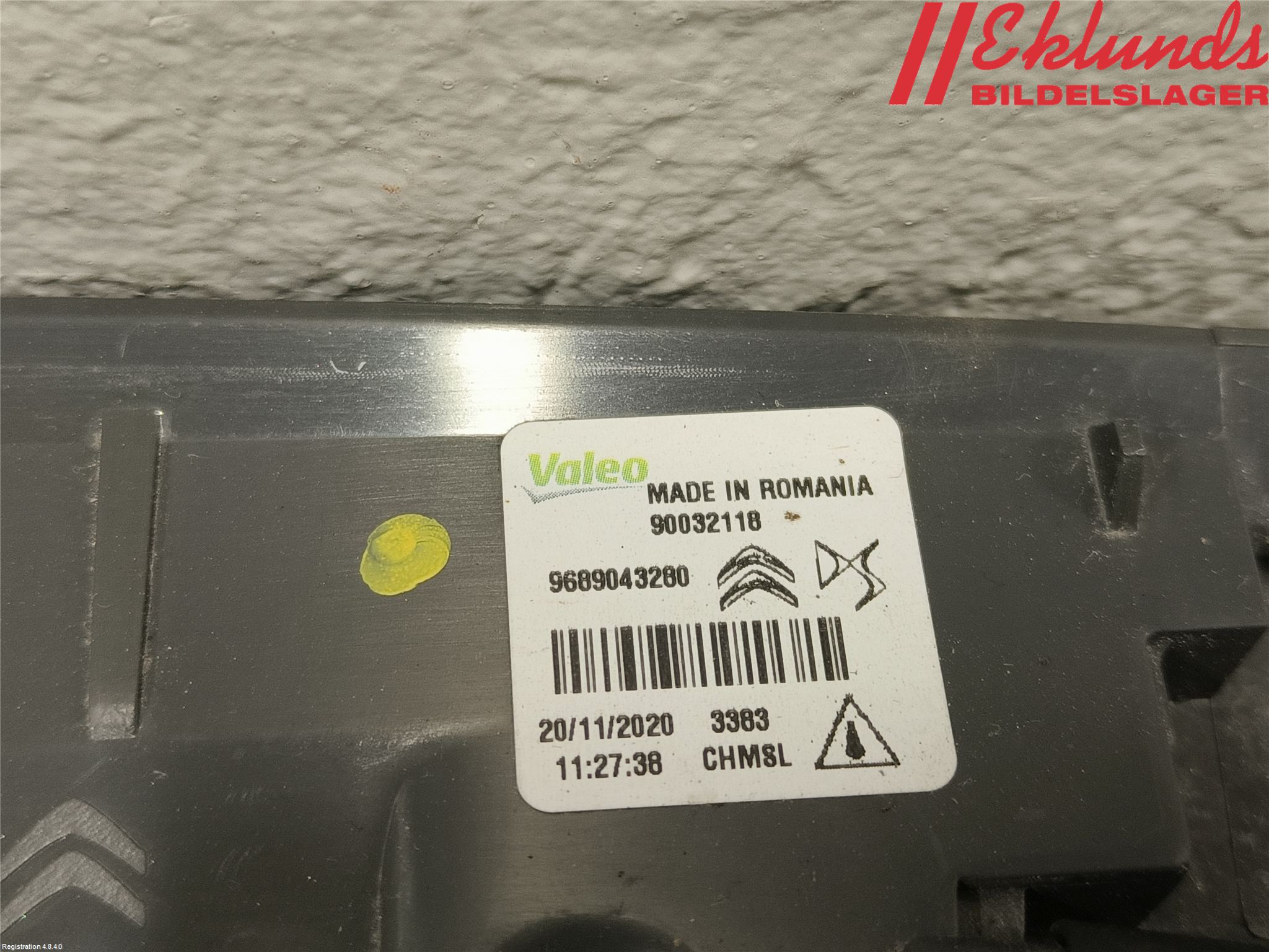 Opel CORSA F, CORSA-E 20- Bromsljus Bakruta