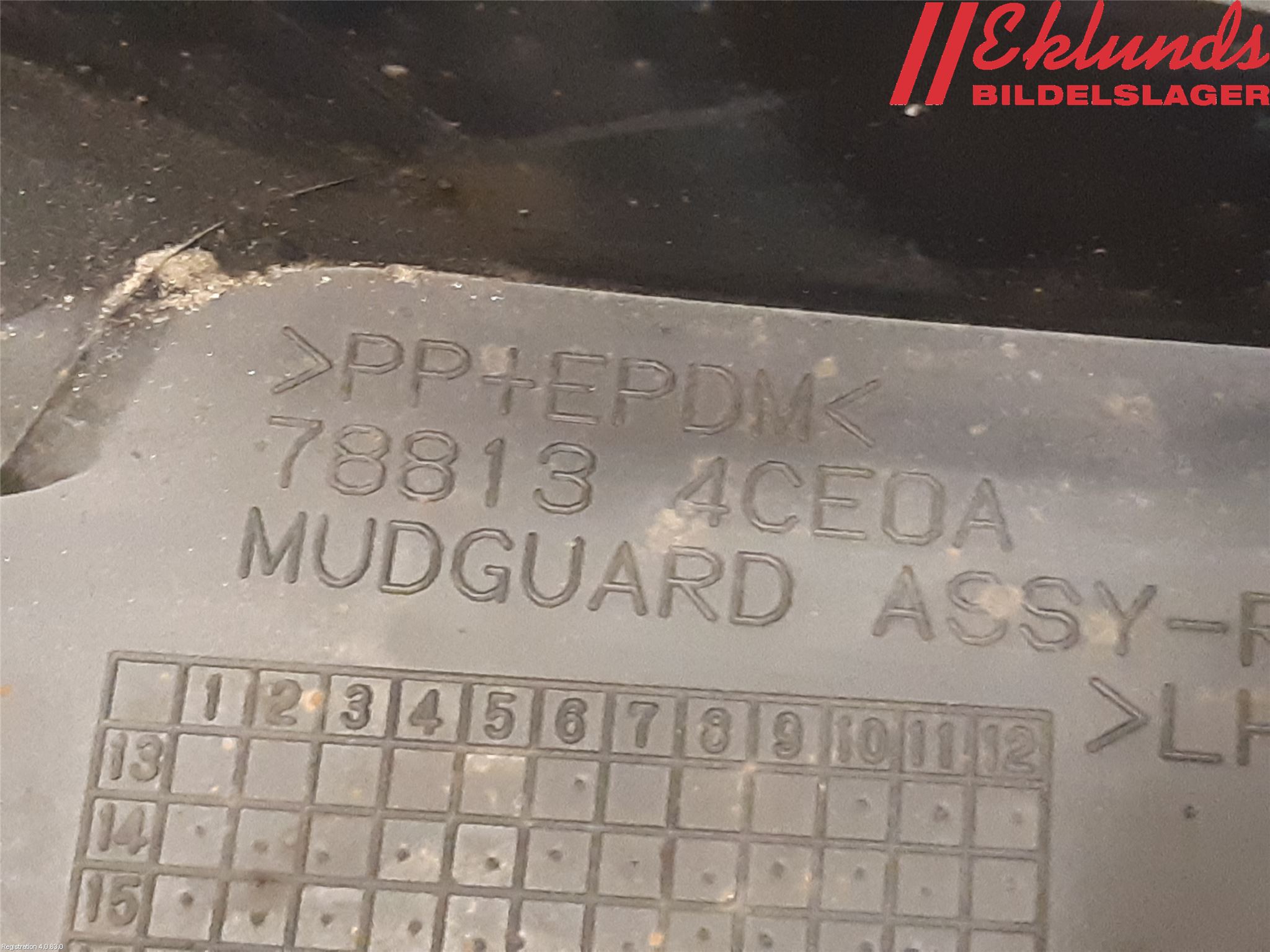 Nissan X-TRAIL 14-21 Stänkskydd