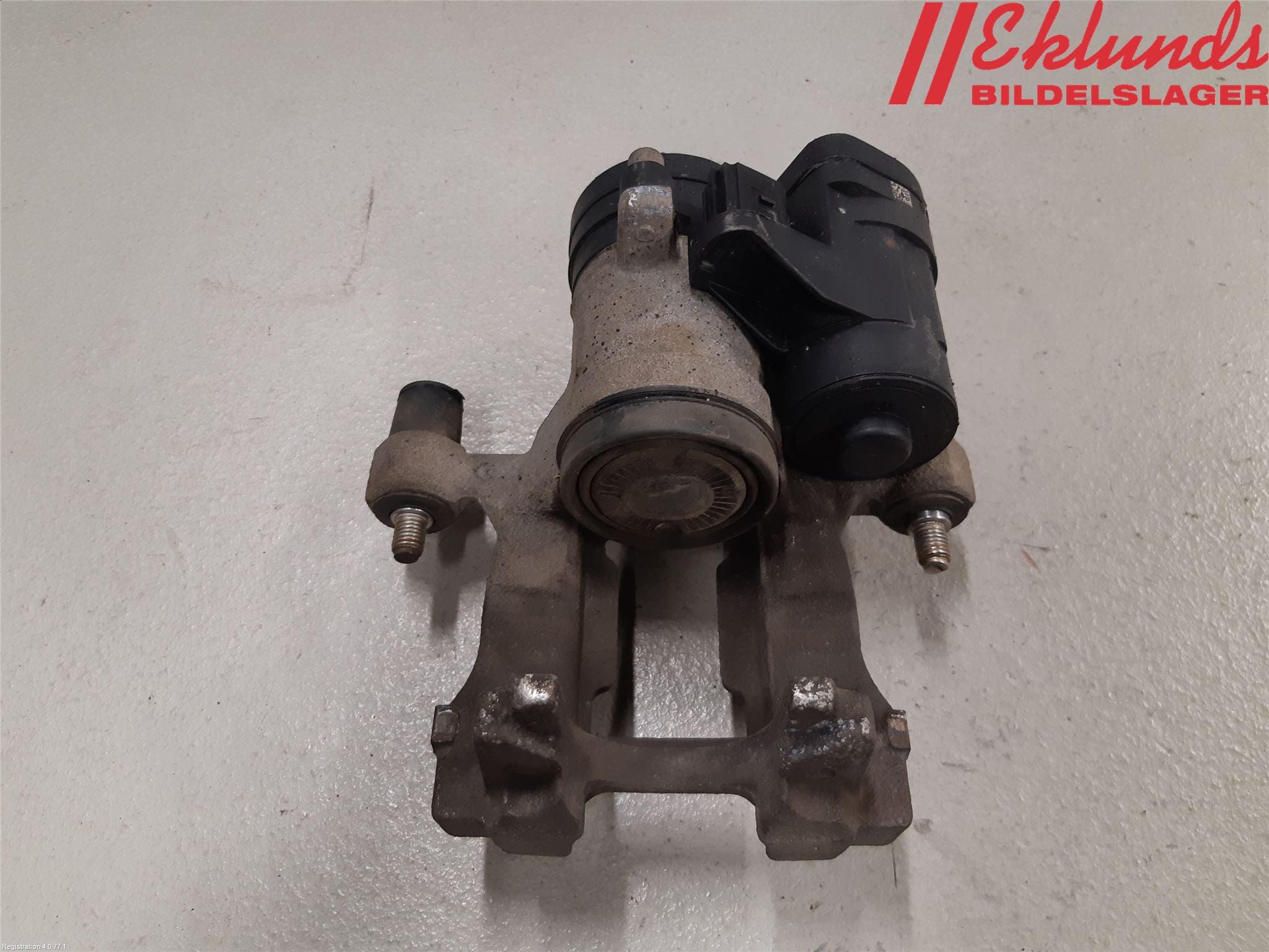 Volkswagen VW TIGUAN 16-24 Bromsok Bak Höger