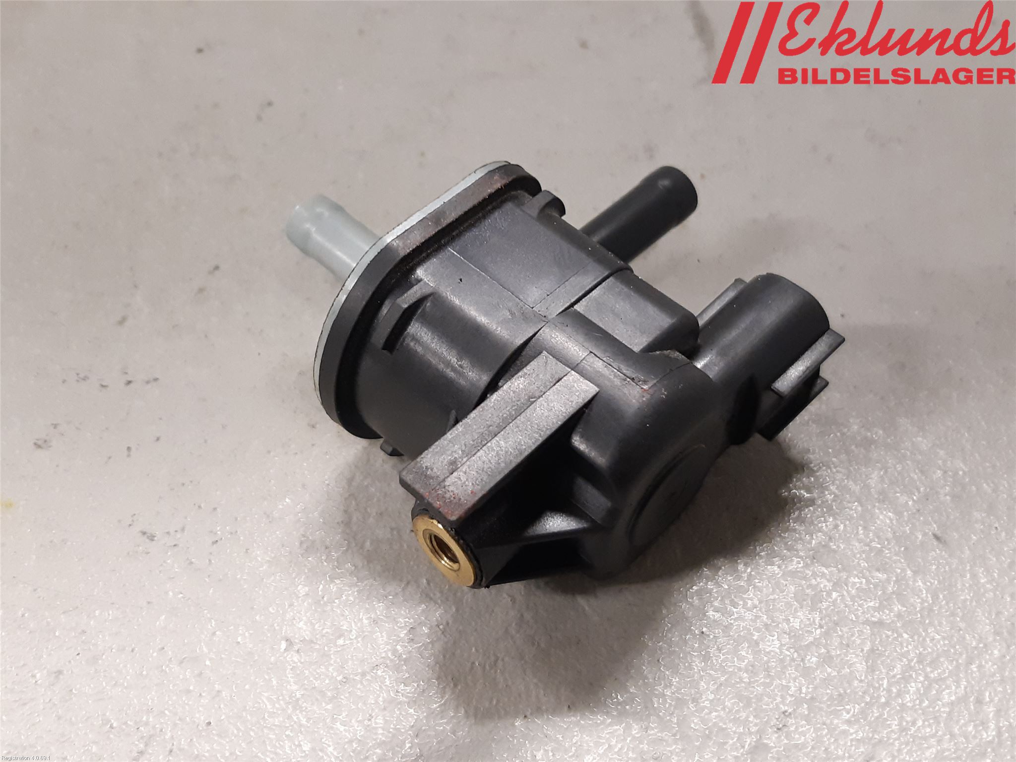 Toyota COROLLA 19- Vakuumventil